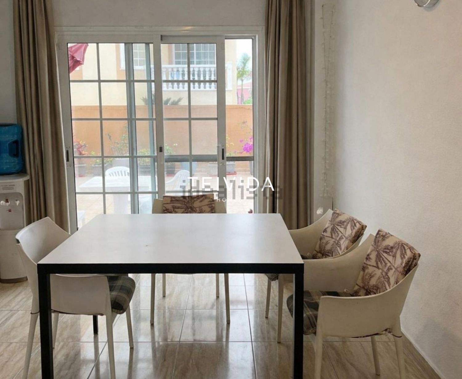 Appartement 80 m² à Arona