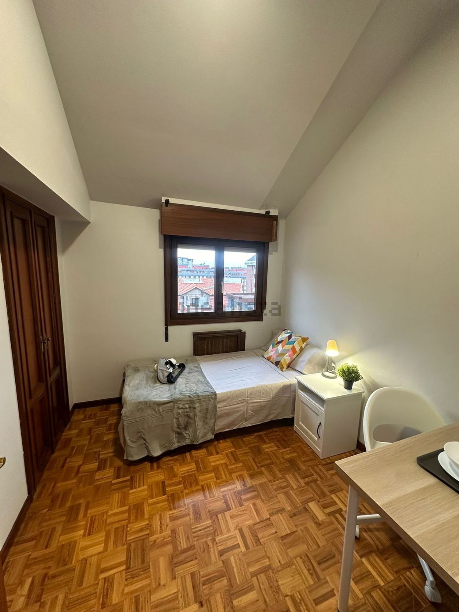 Habitació de lloguer, Oviedo
