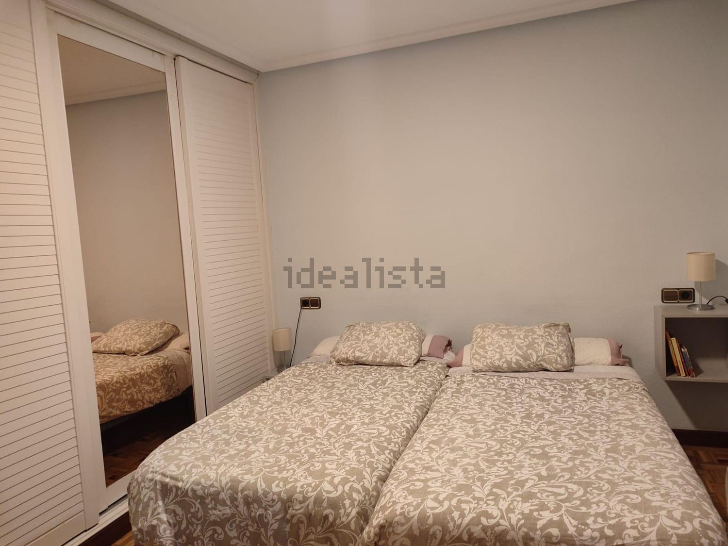 Pis de 75 m² a Oviedo