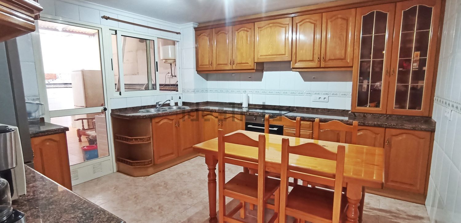 Chambre à louer, Gandia