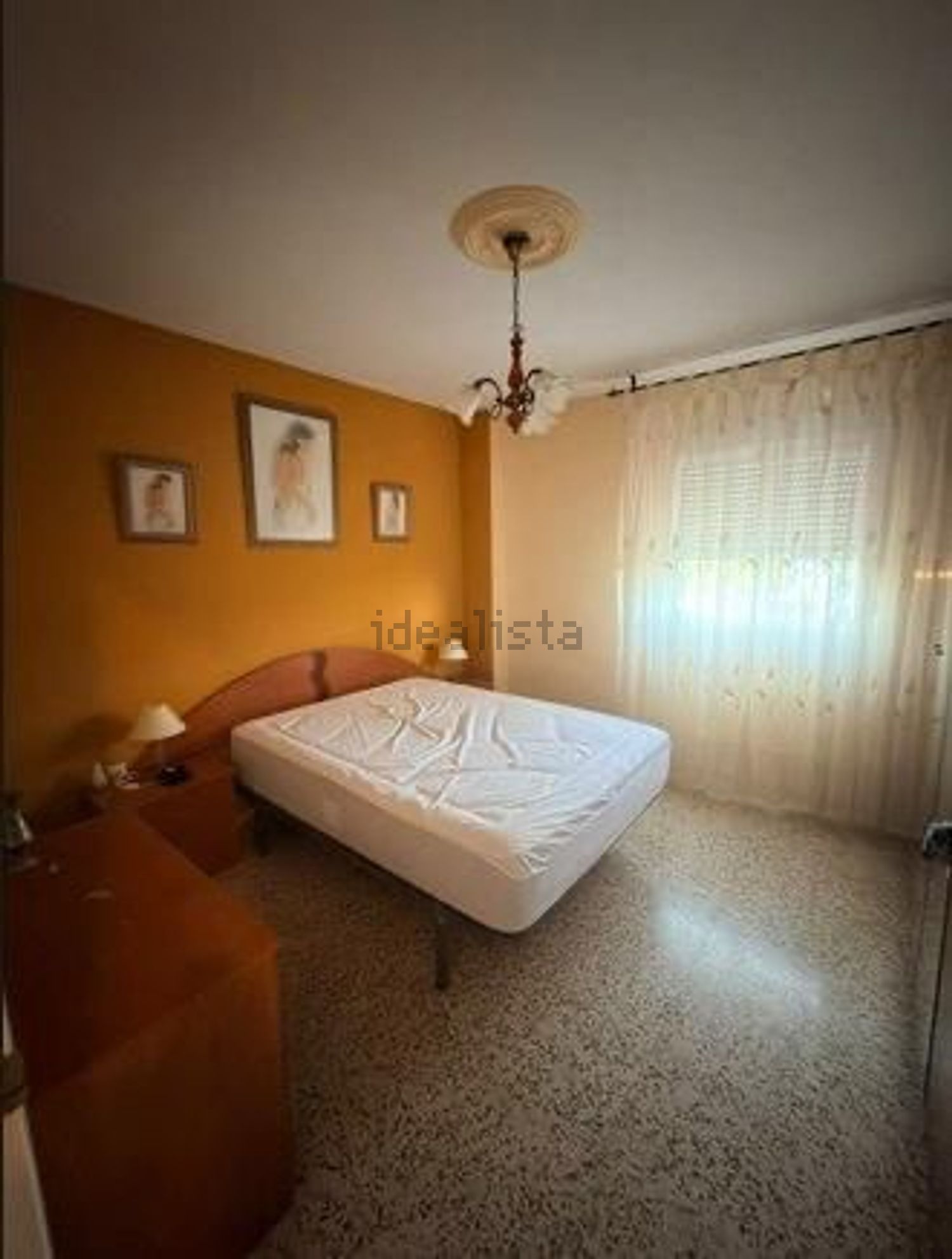 Apartamento 90 m² em Linares