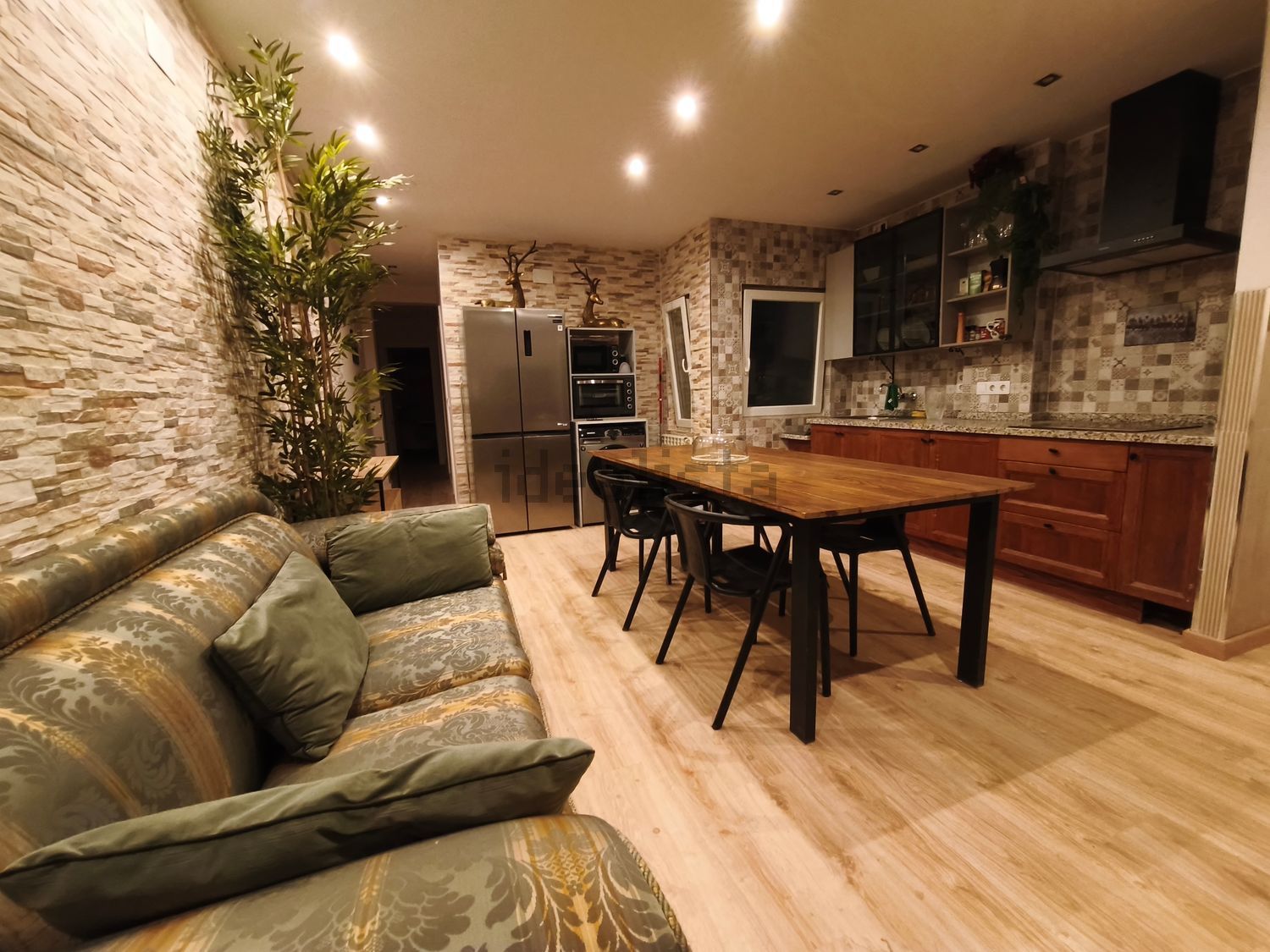 Habitació de lloguer, Lleó