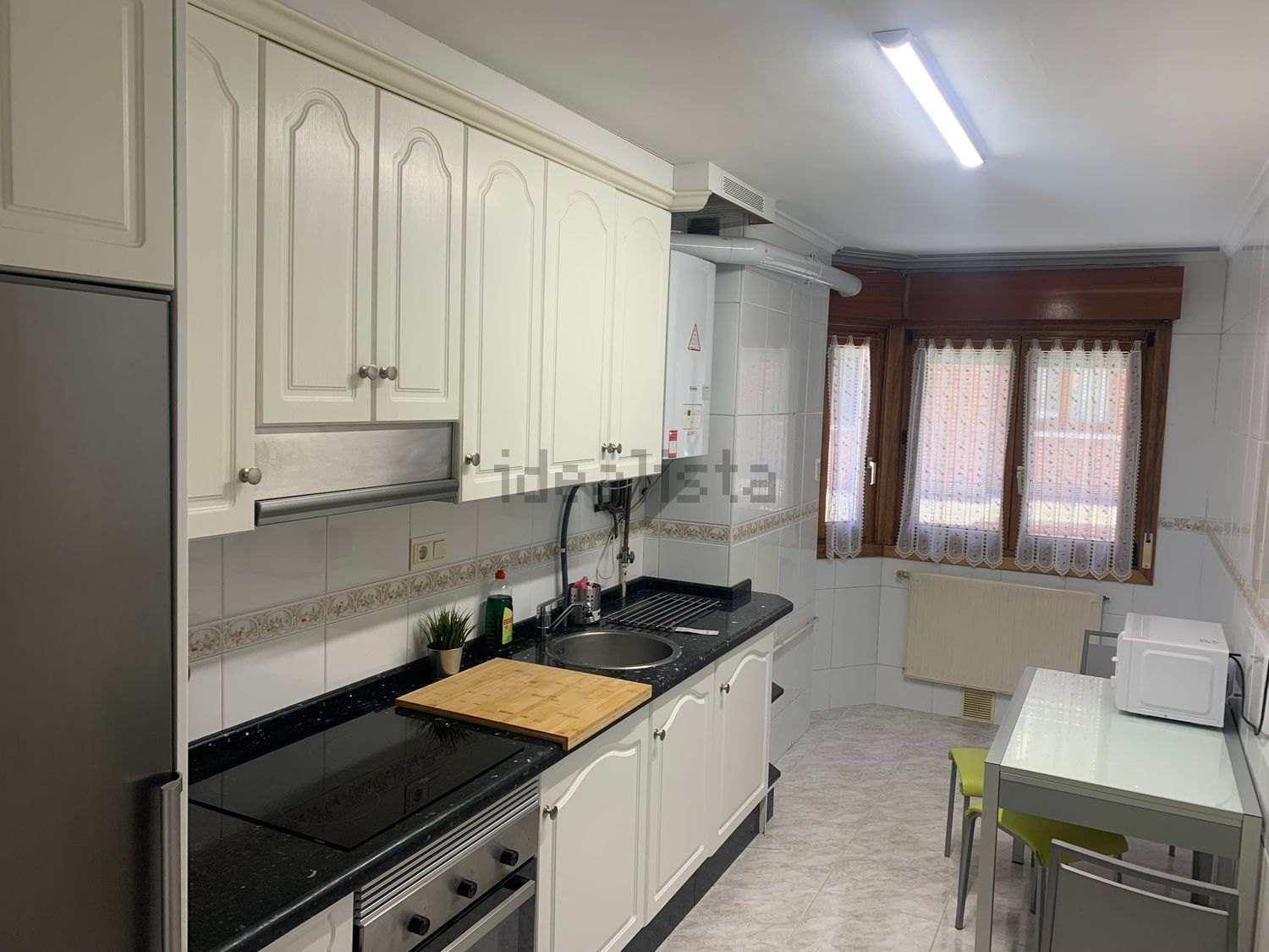 Pis de 80 m² a Gijón