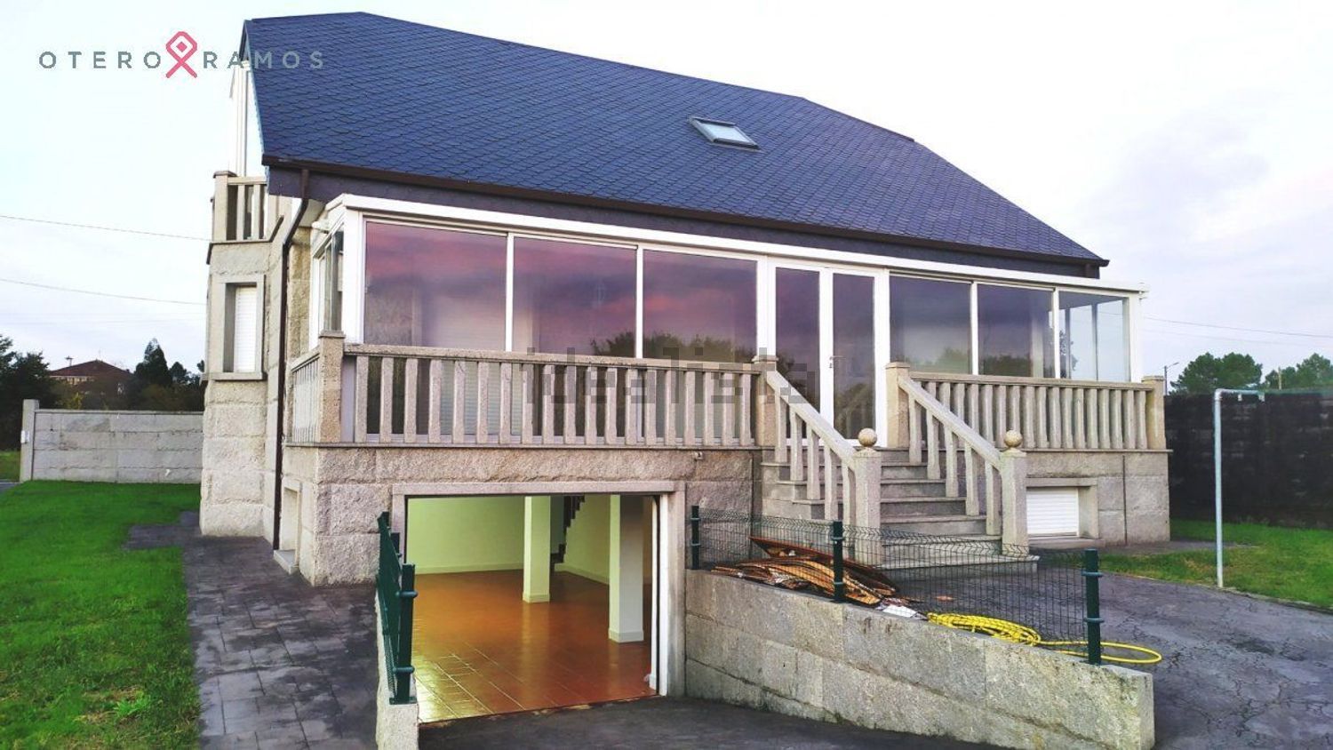 Casa de 295 m² a Teo