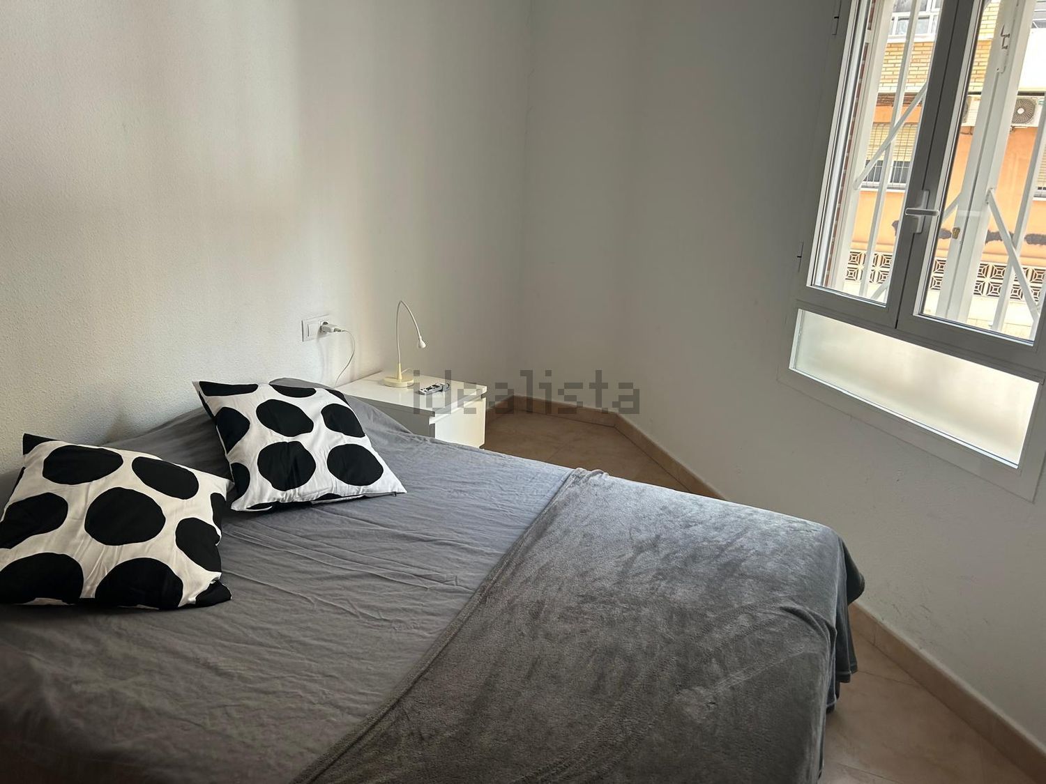 Habitación 102 m², Alicante