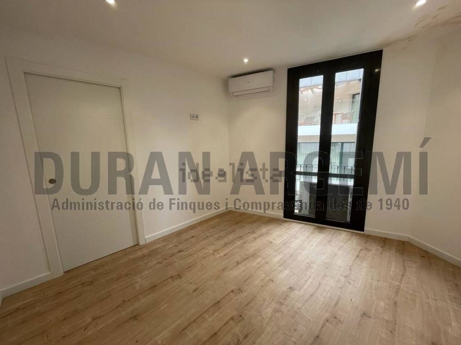 Pis de 56 m² a Terrassa
