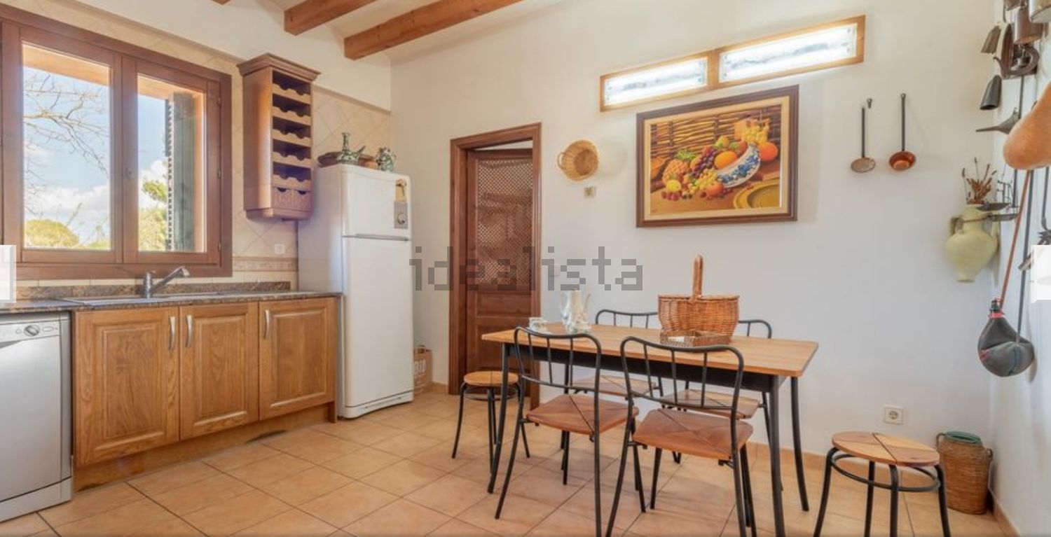 Casa 350 m² a Consell