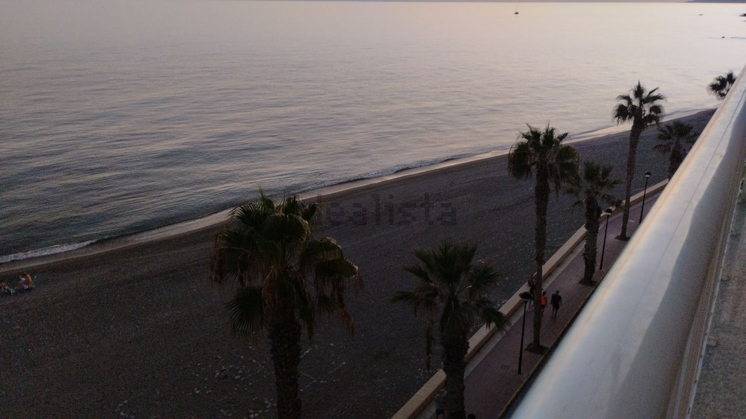 Piso de 70 m² en Adra