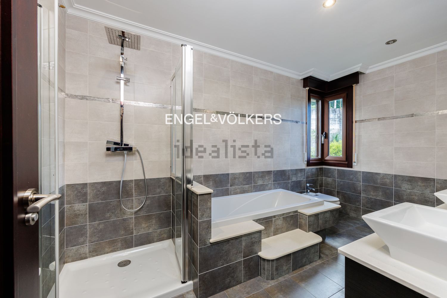 Casa 425 m² a Vigo