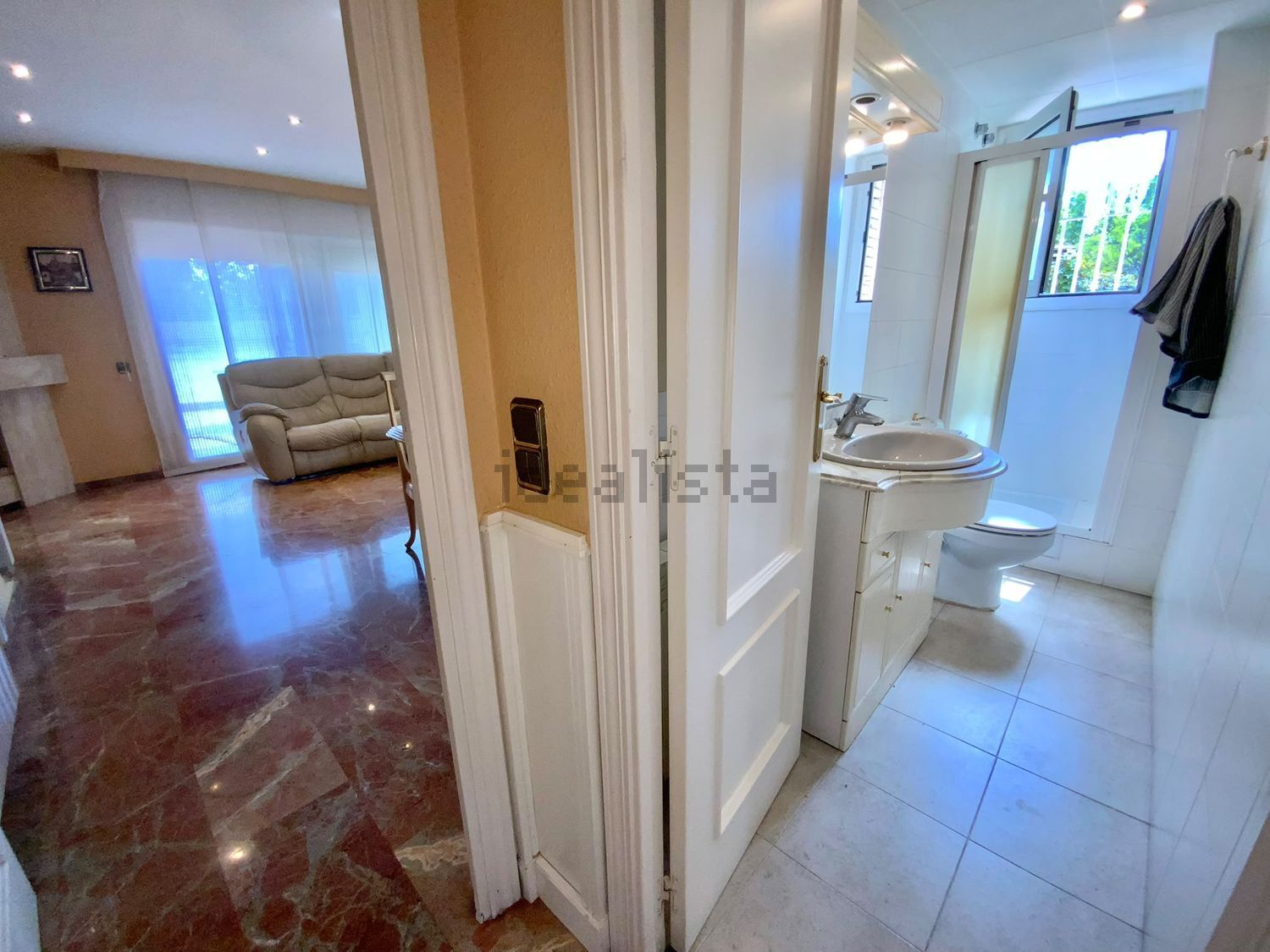 House 213 m² in Martorell