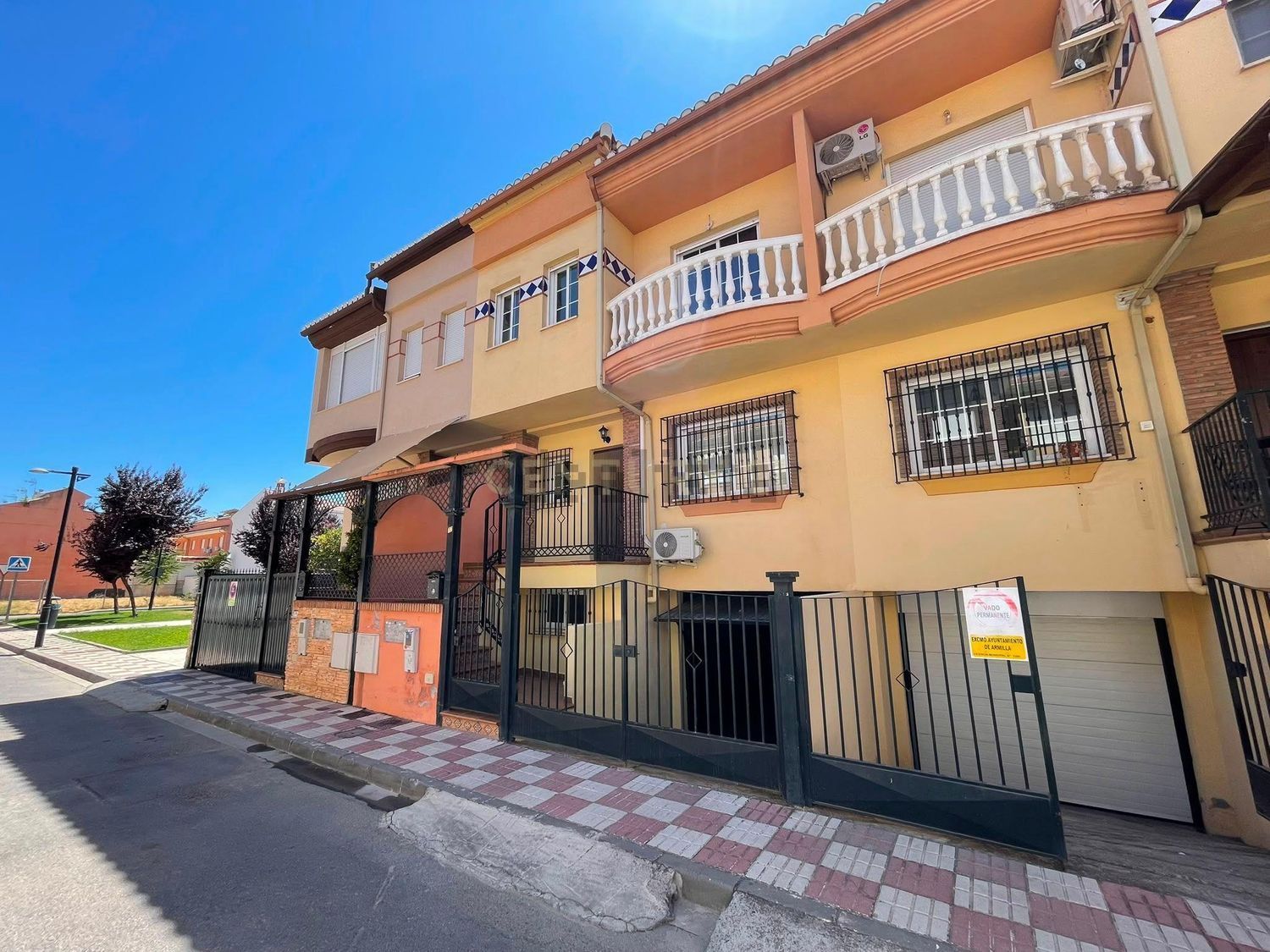 Casa de 219 m² en Armilla