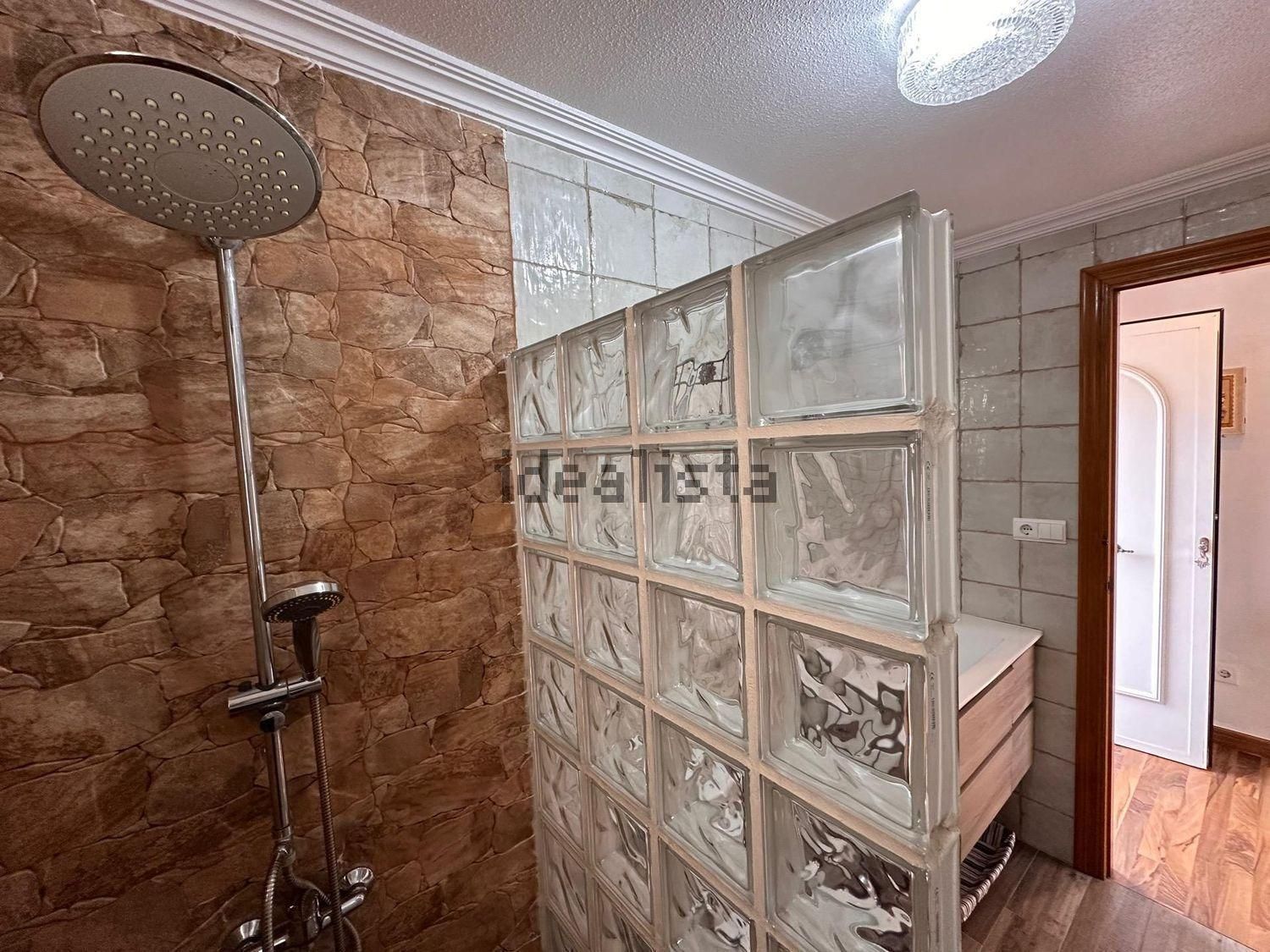 Piso de 60 m² en Santa Pola