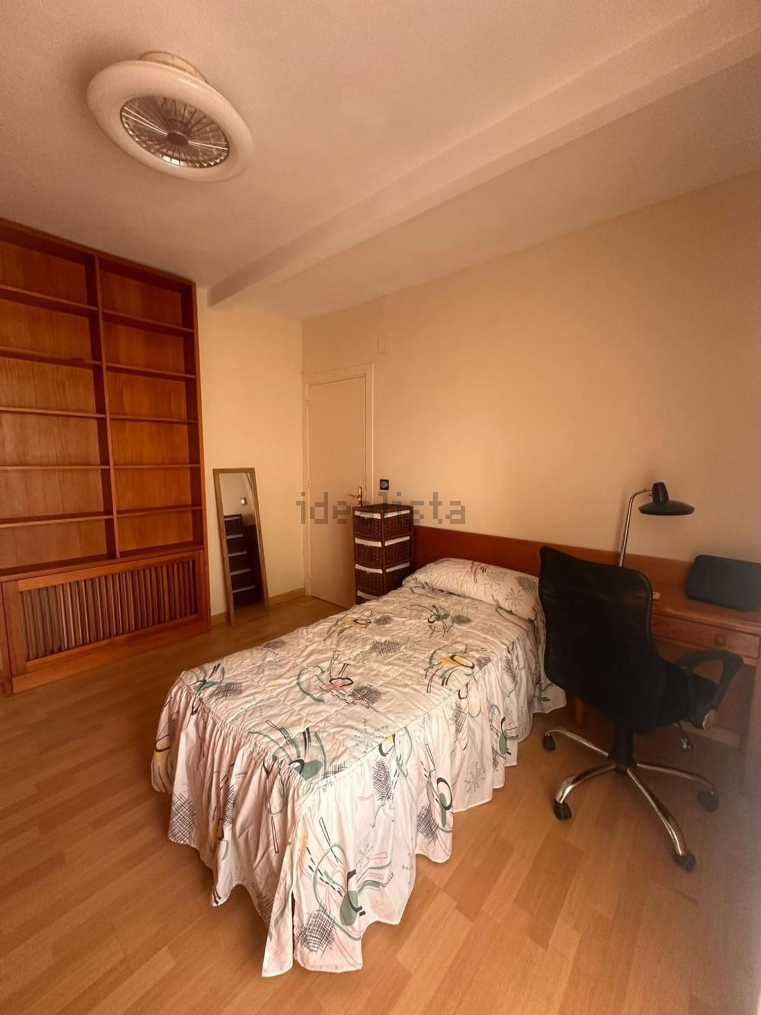 Apartamento 99 m² em Granada