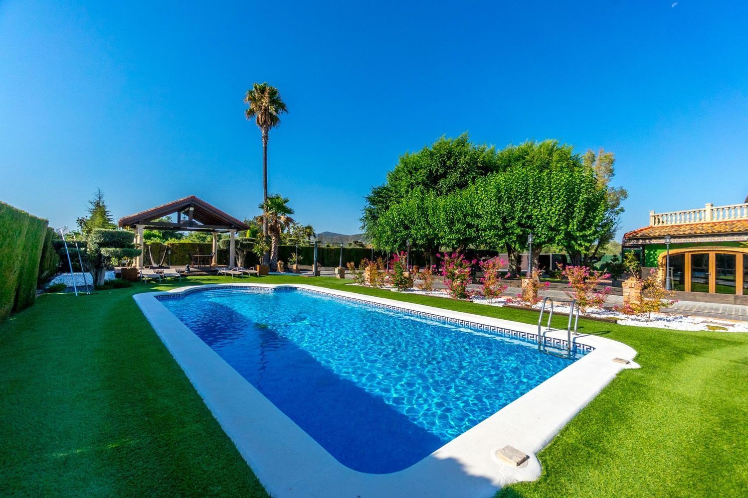 Casa de 395 m² a Onil