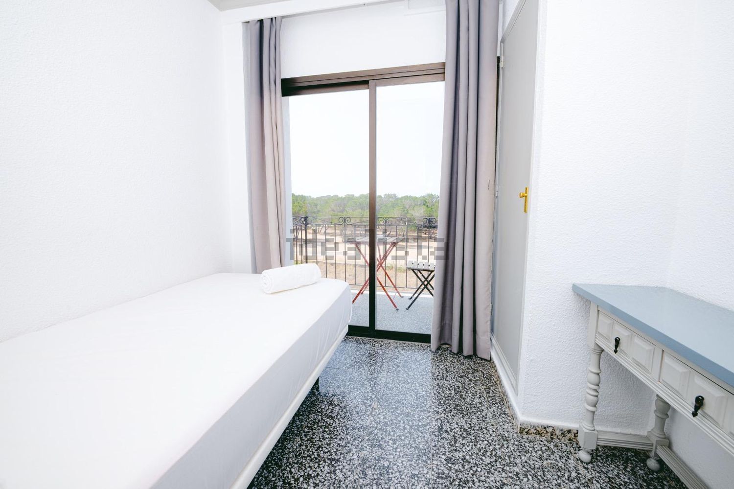 Habitació de lloguer, Santa Eulària des Riu