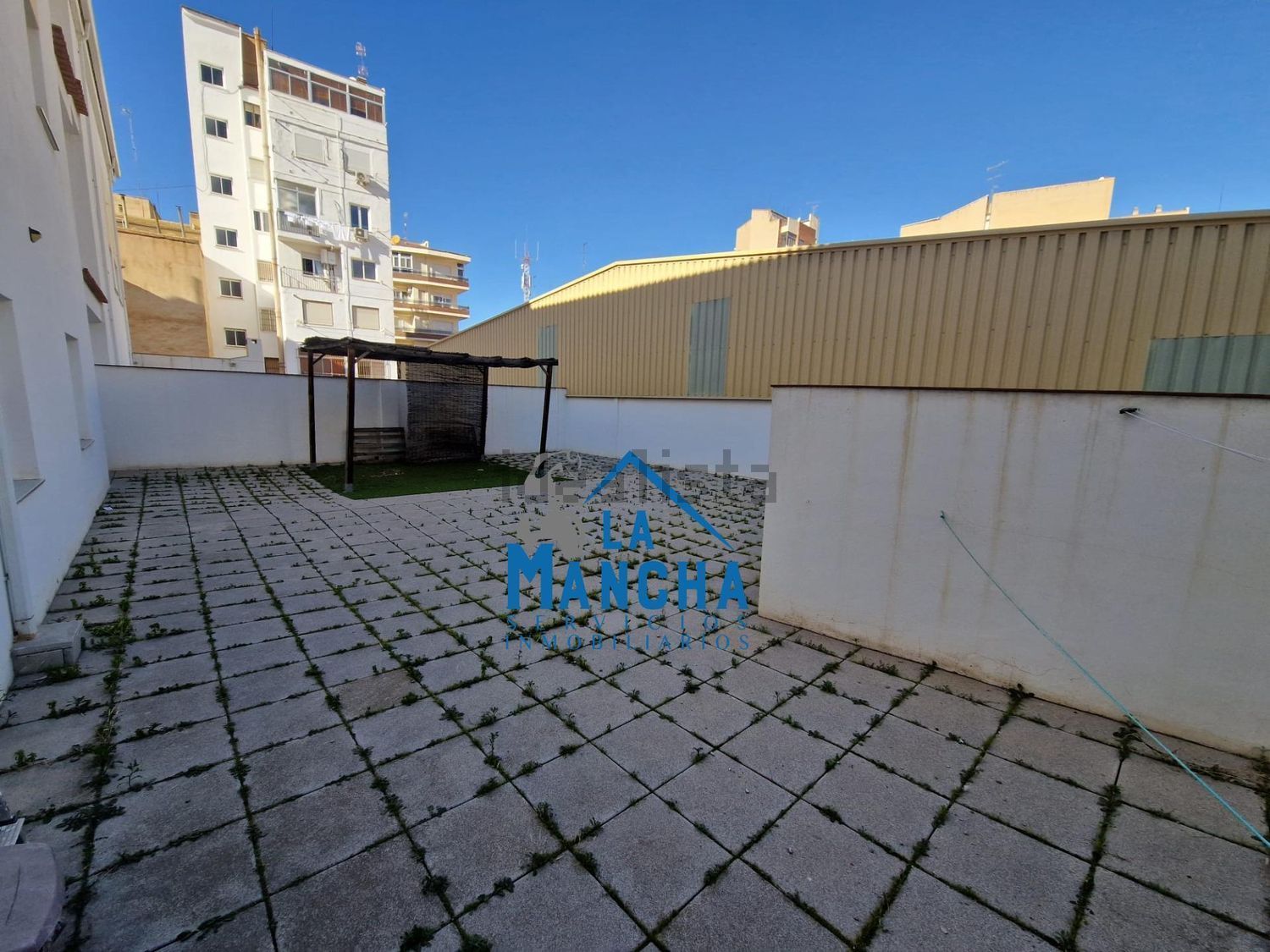 Appartamento 101 m² a Albacete