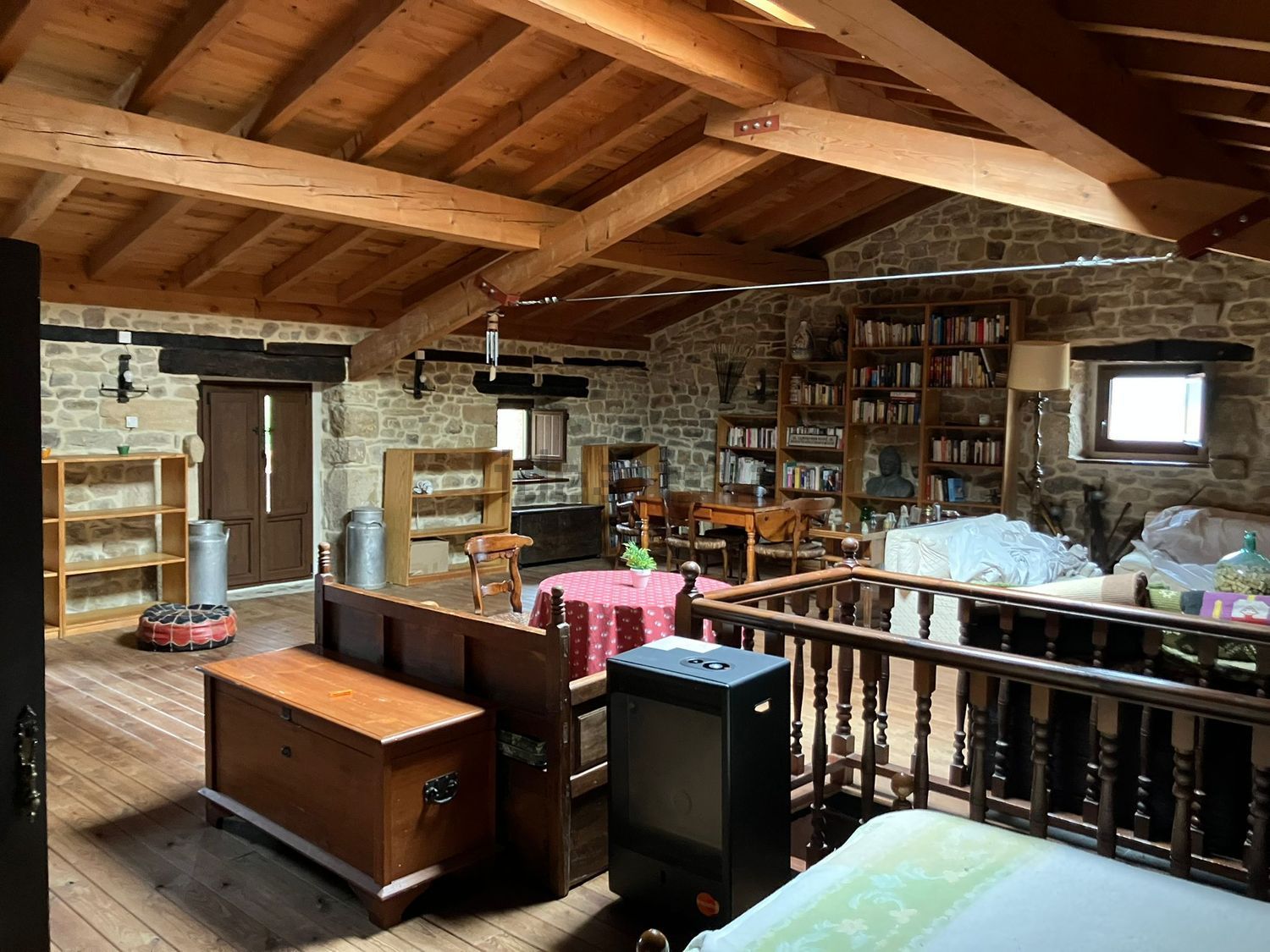 Habitación 350 m², Villafufre