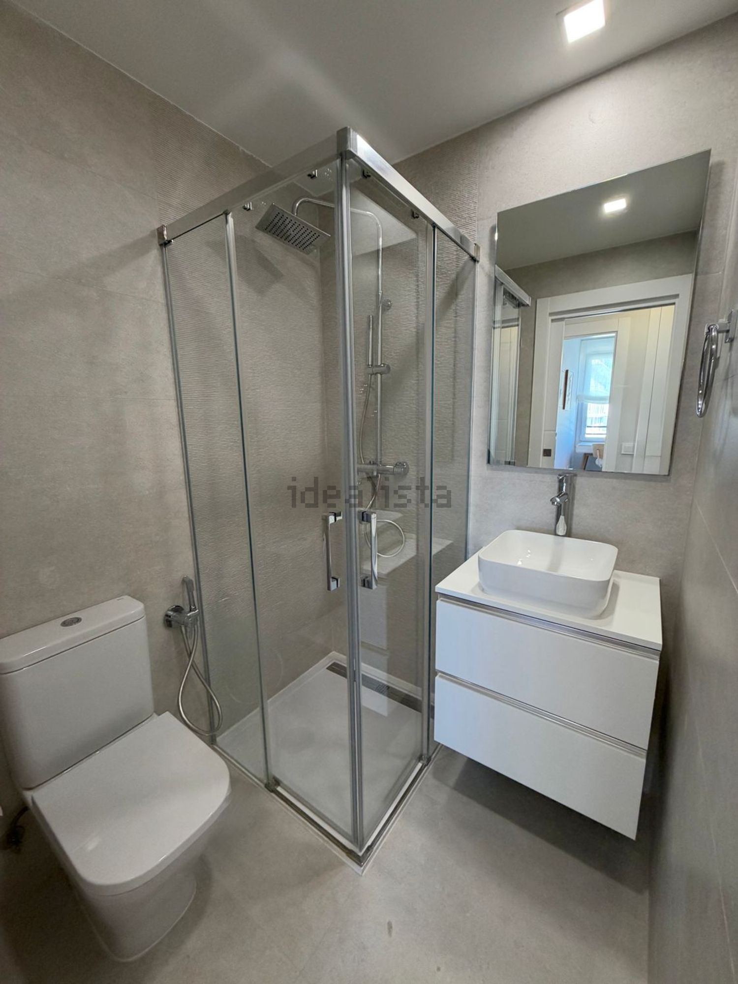 Wohnung 93 m² in Madrid