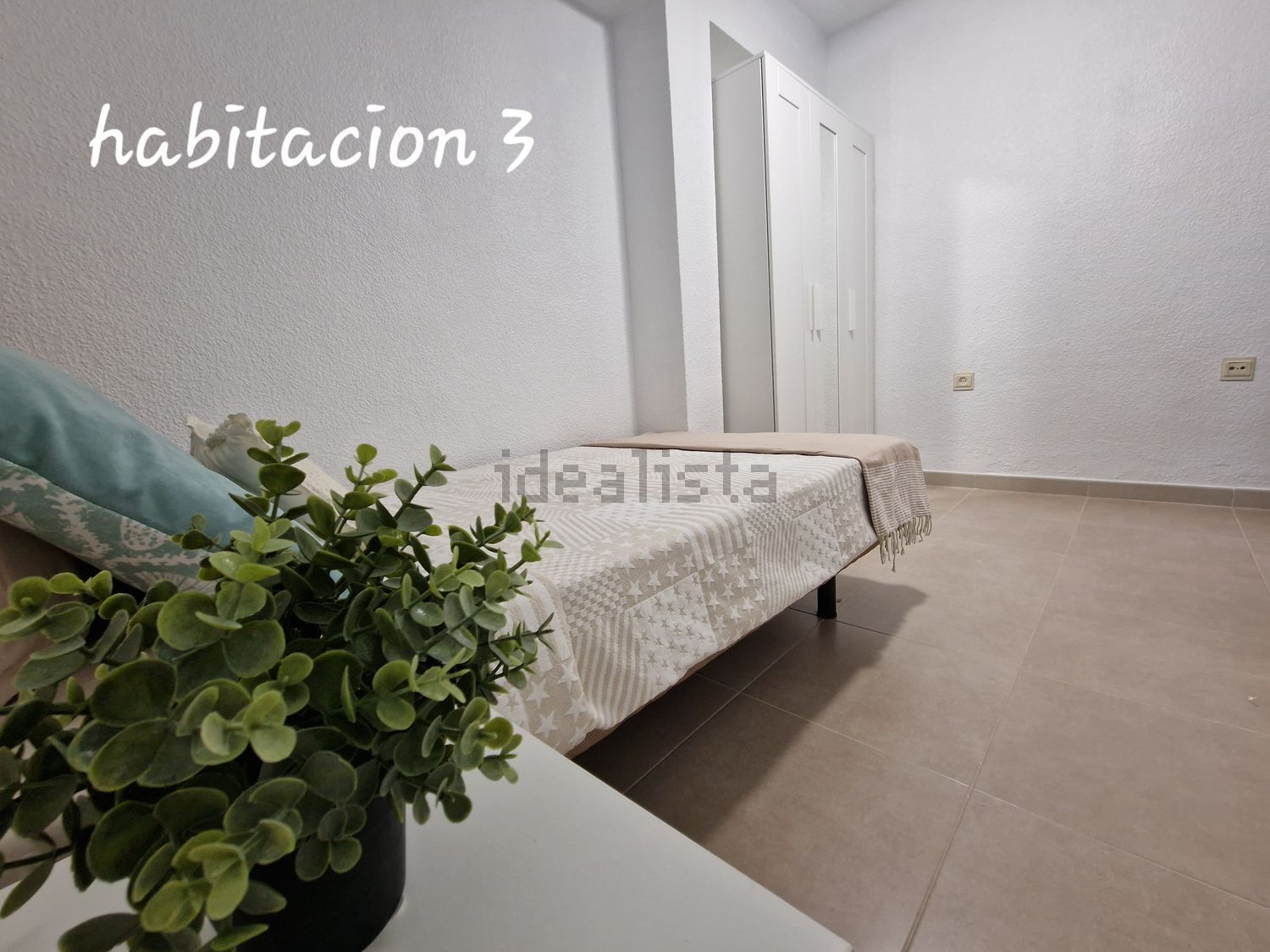 Habitación 80 m², Almería