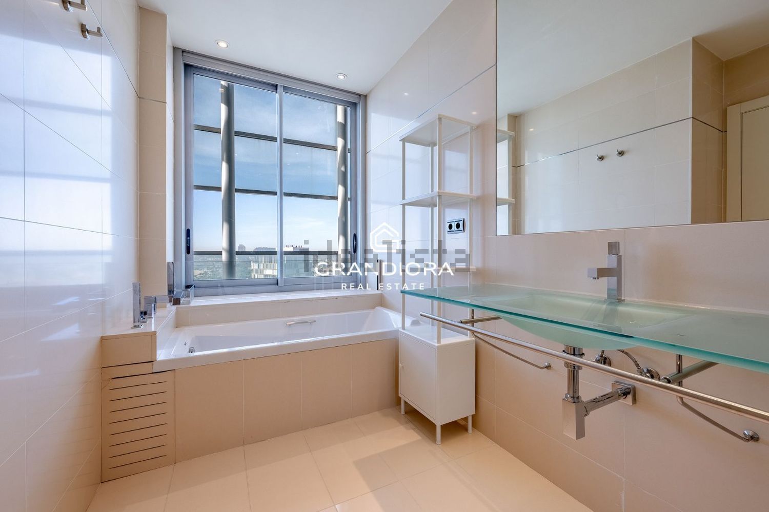 Flat 299 m² in Barcelona