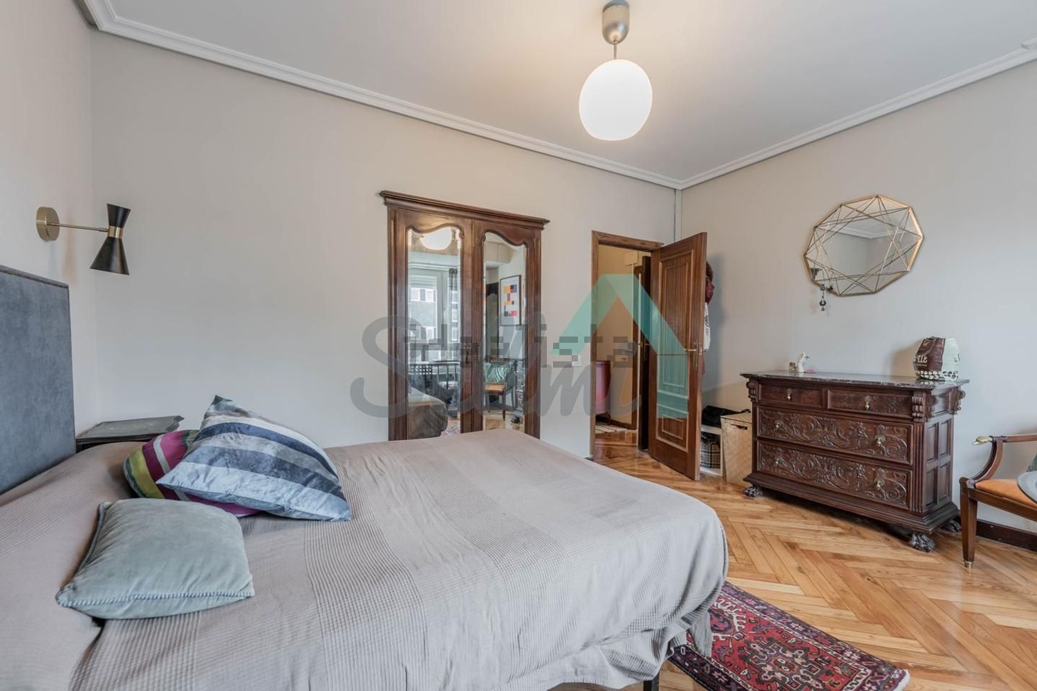 Wohnung 101 m² in Oviedo