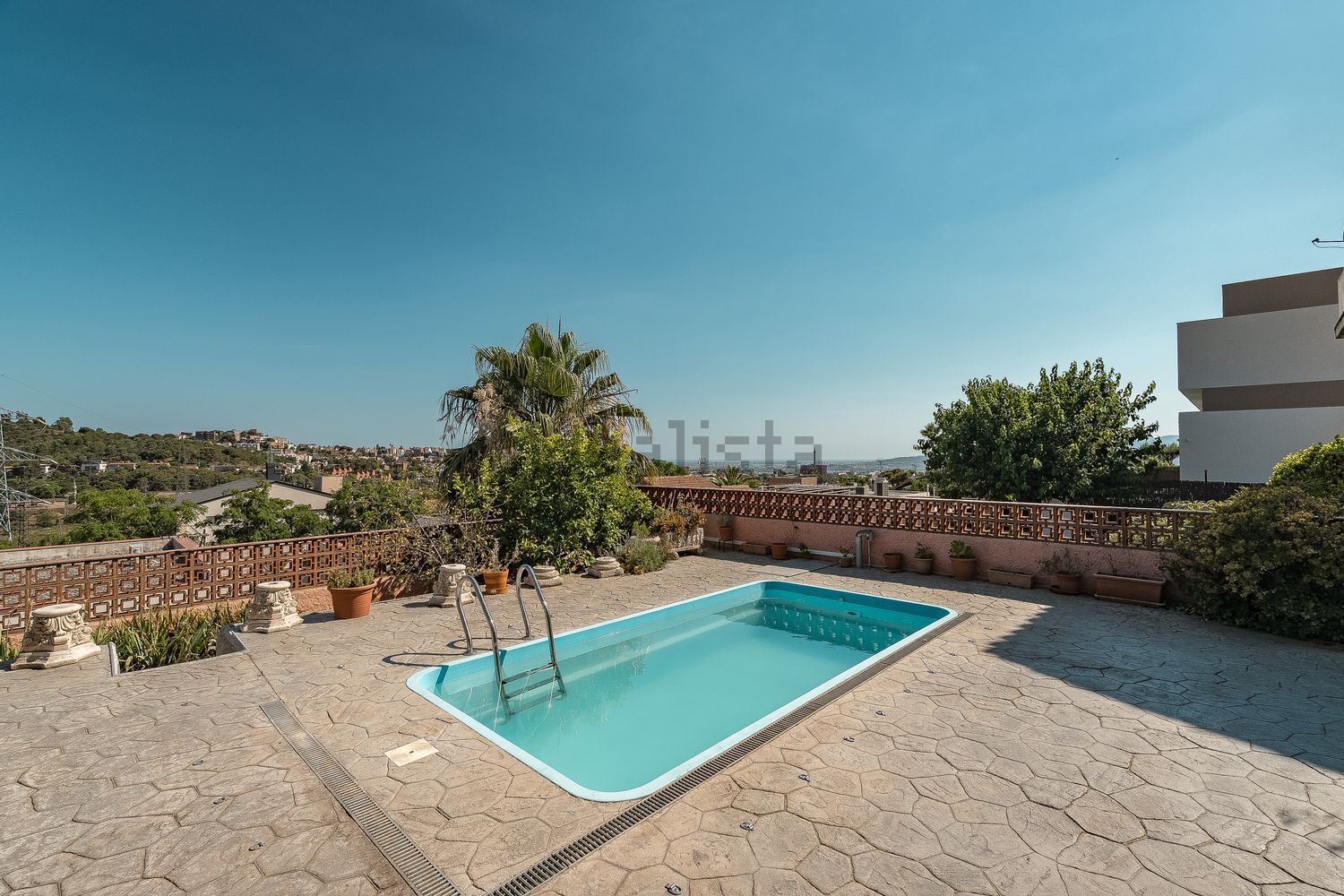 Casa de 228 m² a Sant Just Desvern