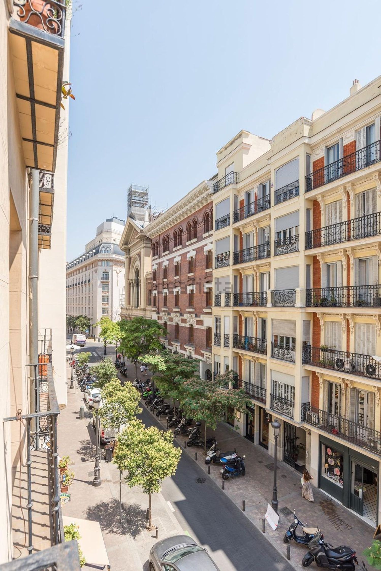 Wohnung 71 m² in Madrid