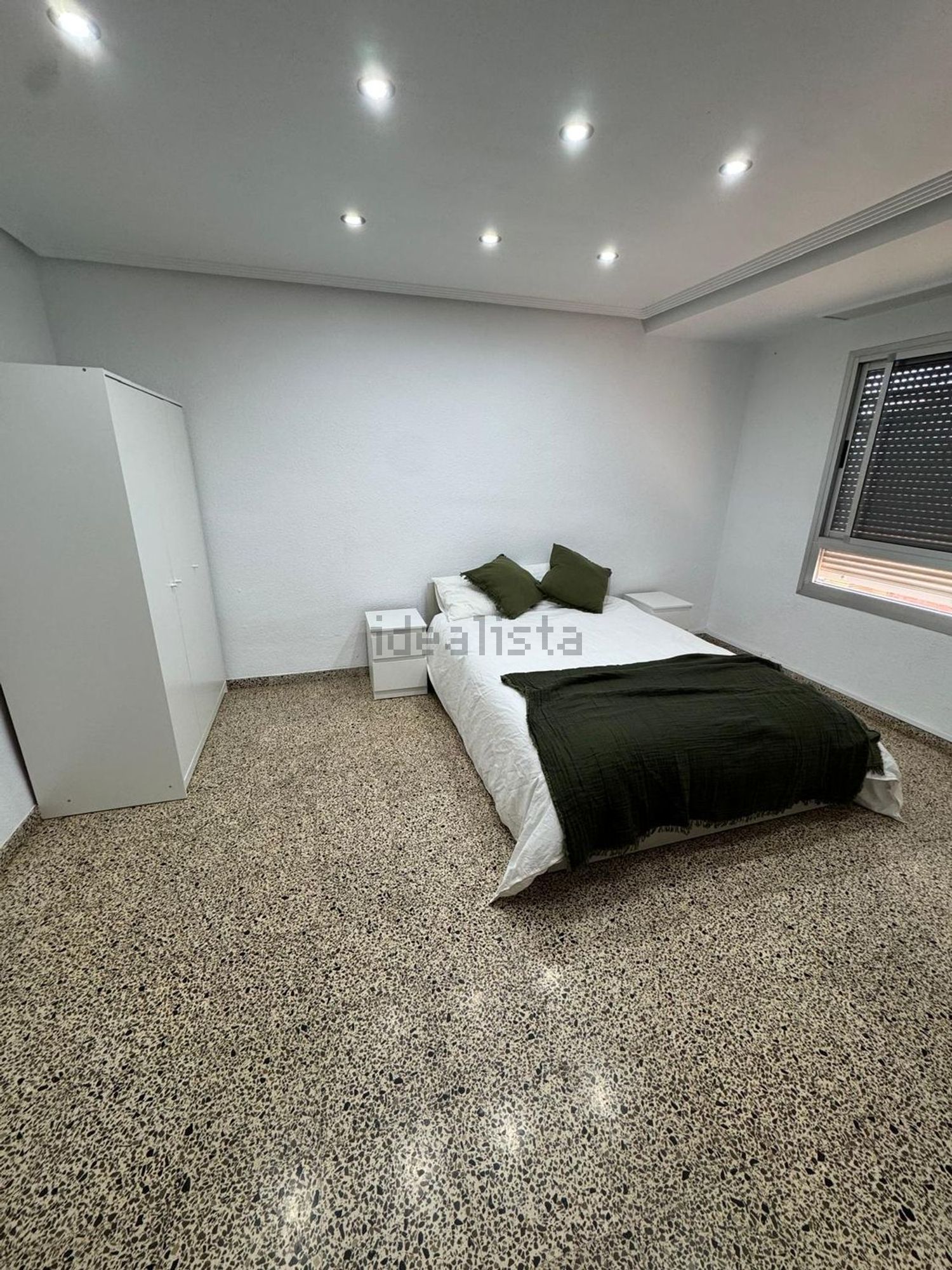 Habitació de lloguer, Llíria