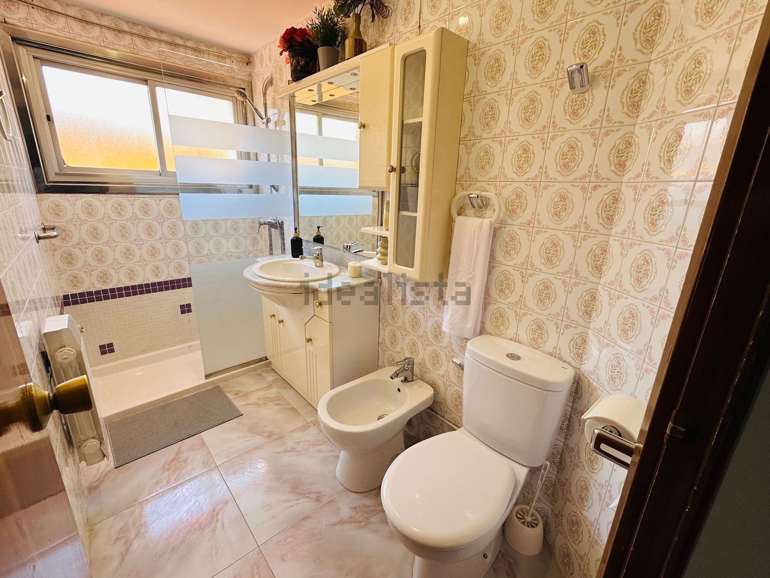Habitació de lloguer, Osca