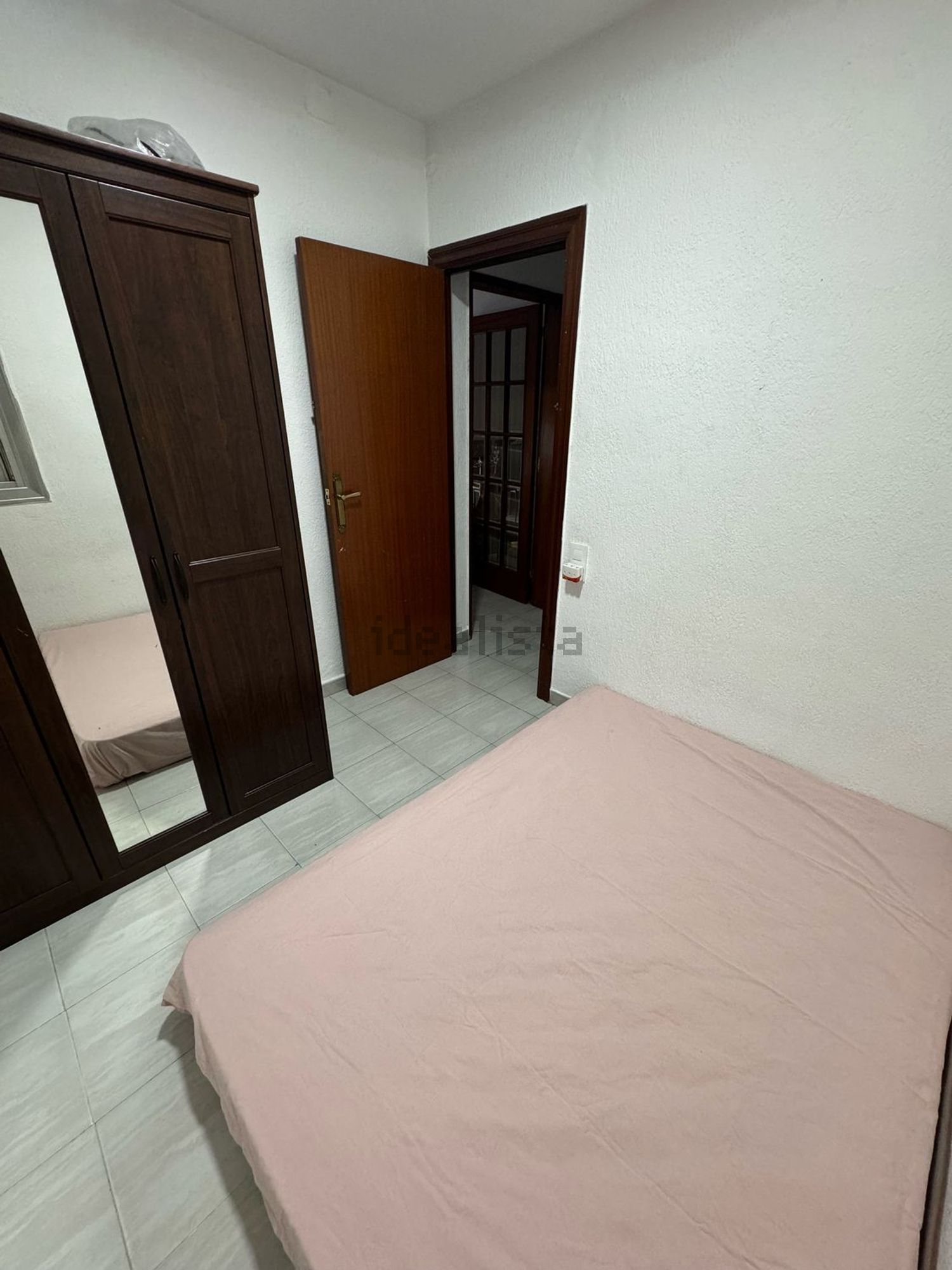 Habitació de lloguer, Cornellà de Llobregat