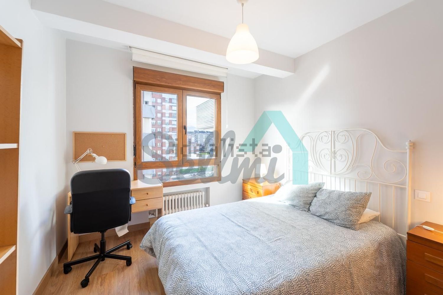 Piso de 85 m² en Oviedo