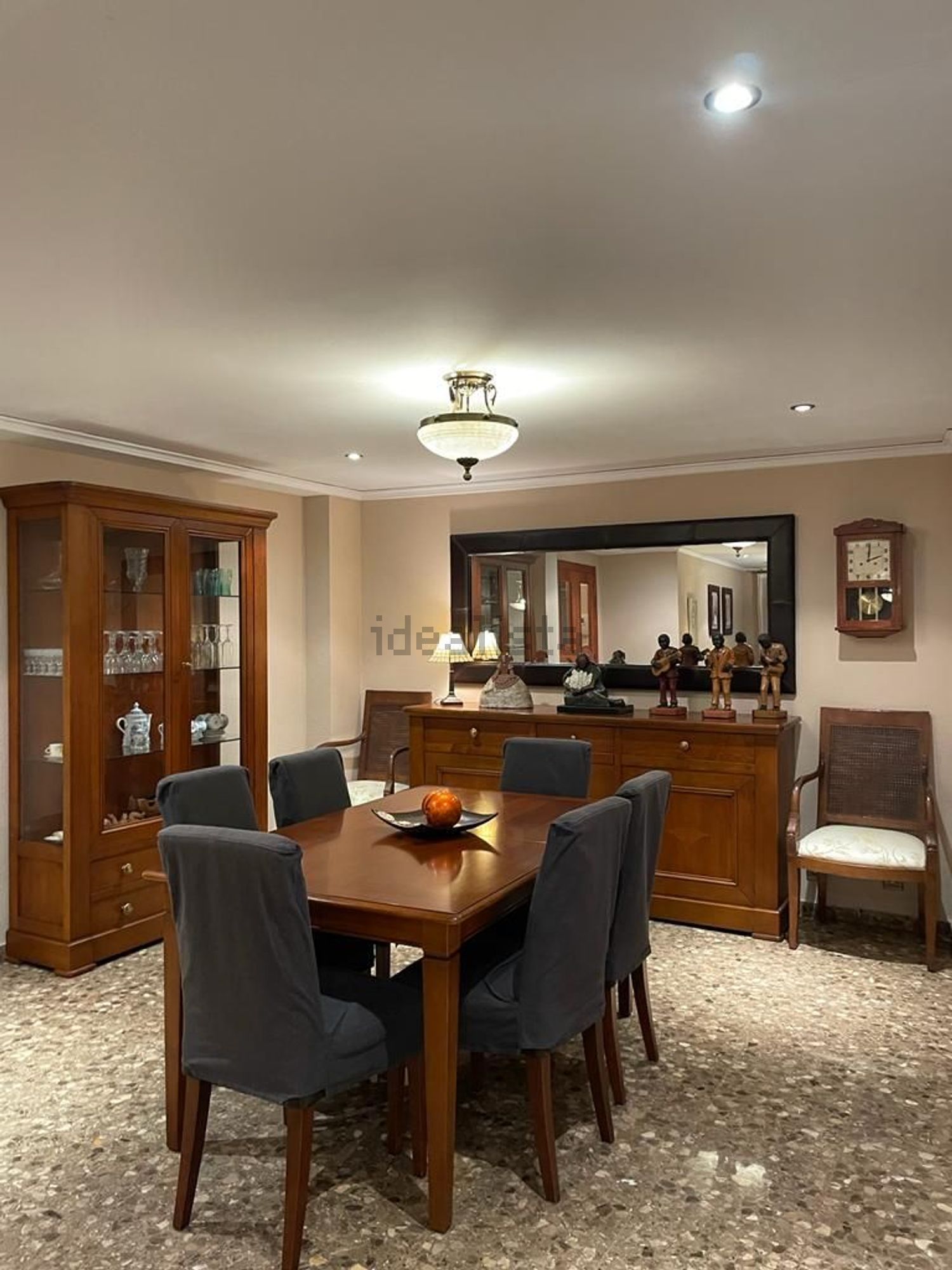 Piso de 225 m² en Puzol