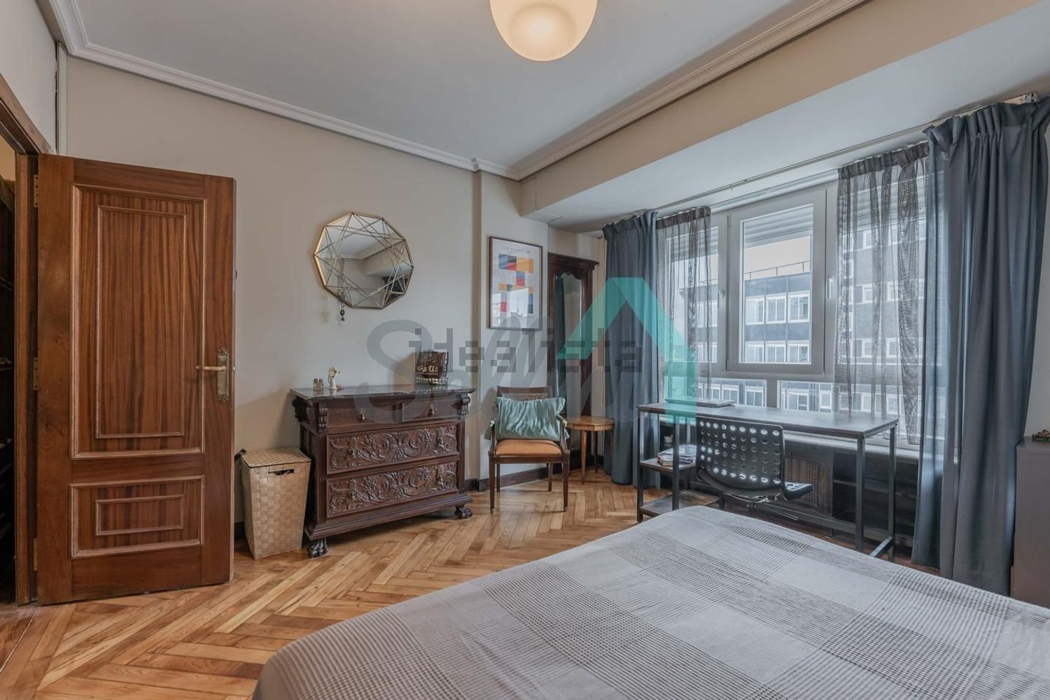 Wohnung 101 m² in Oviedo