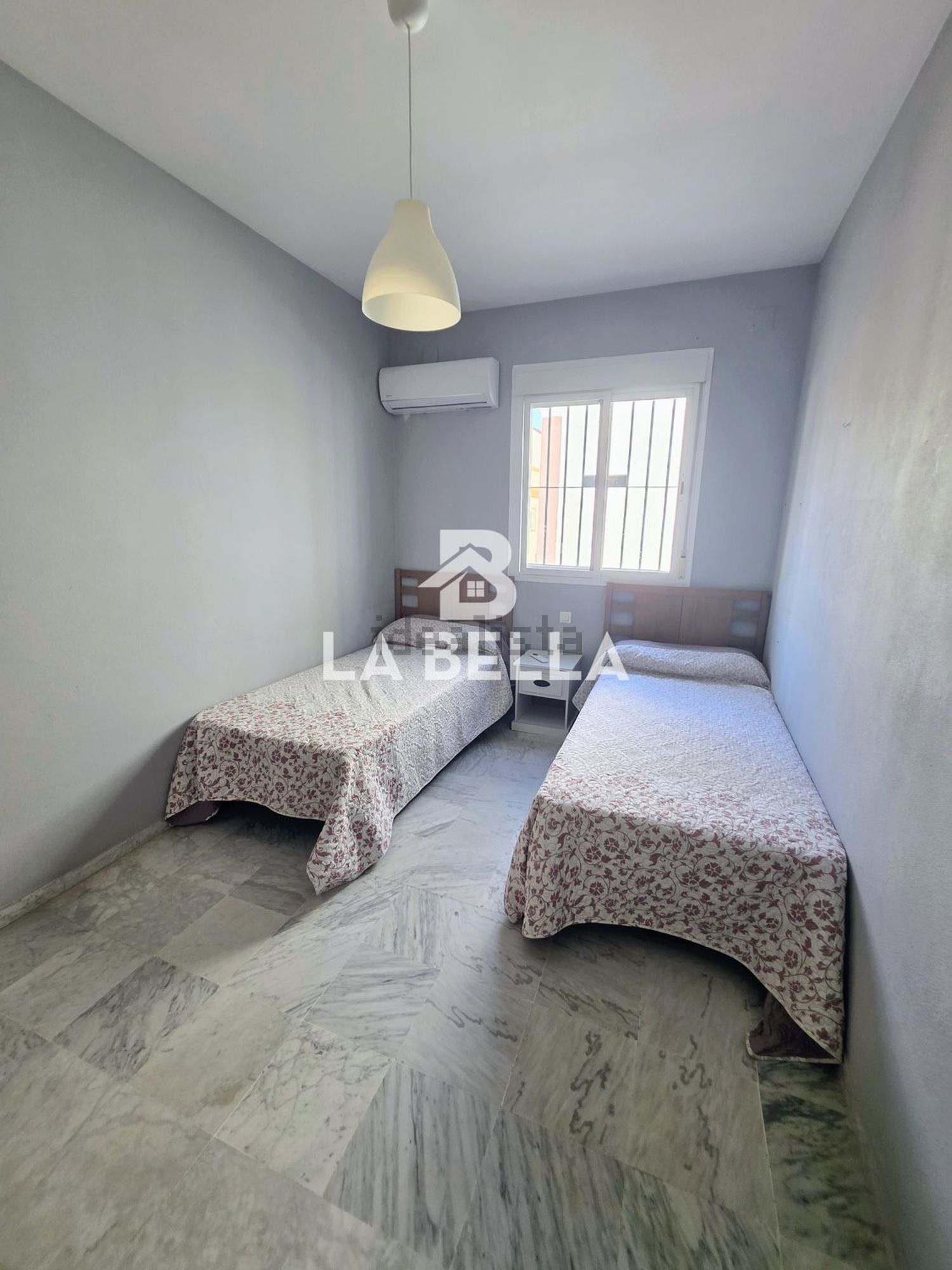 Casa de 122 m² en Sevilla