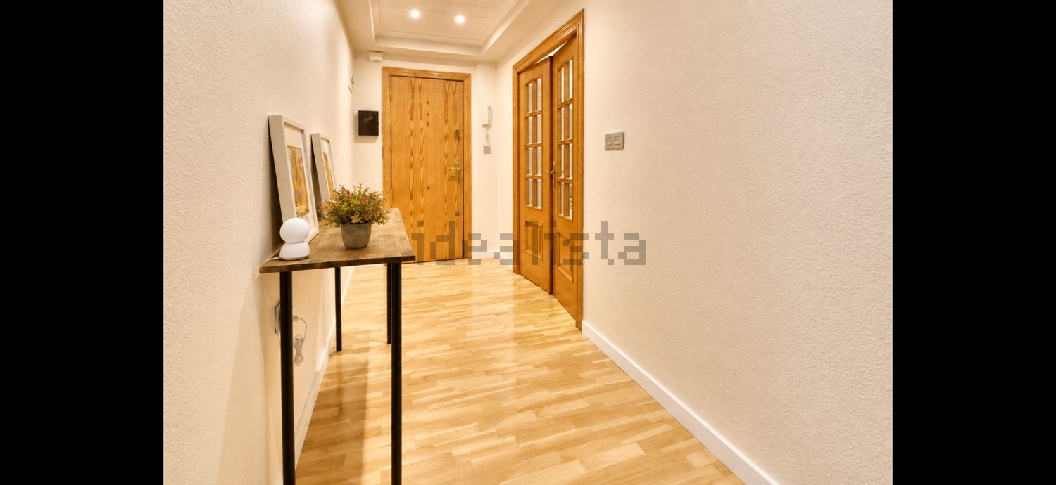 Piso de 130 m² en Benetússer