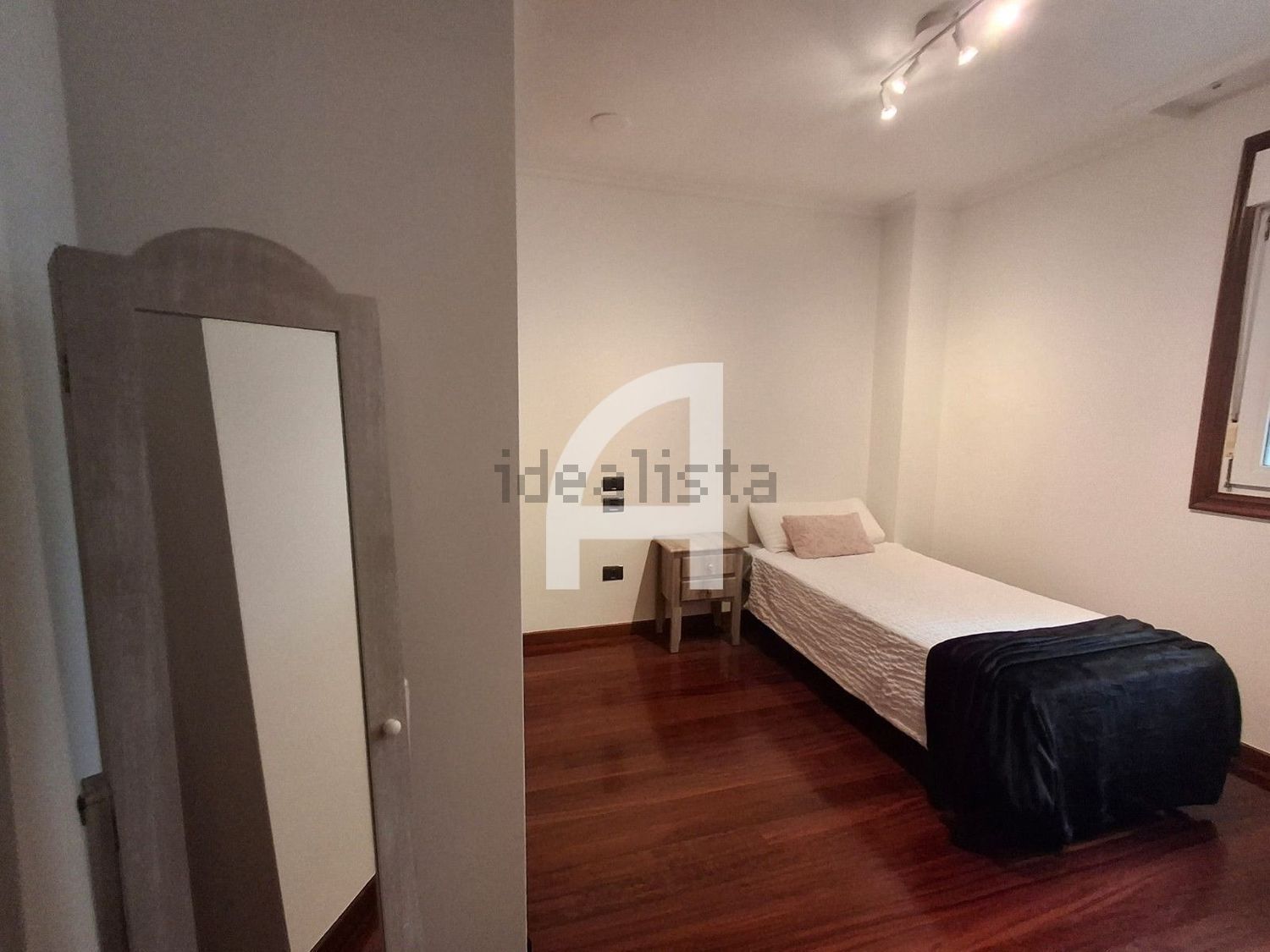Piso de 78 m² en Vigo