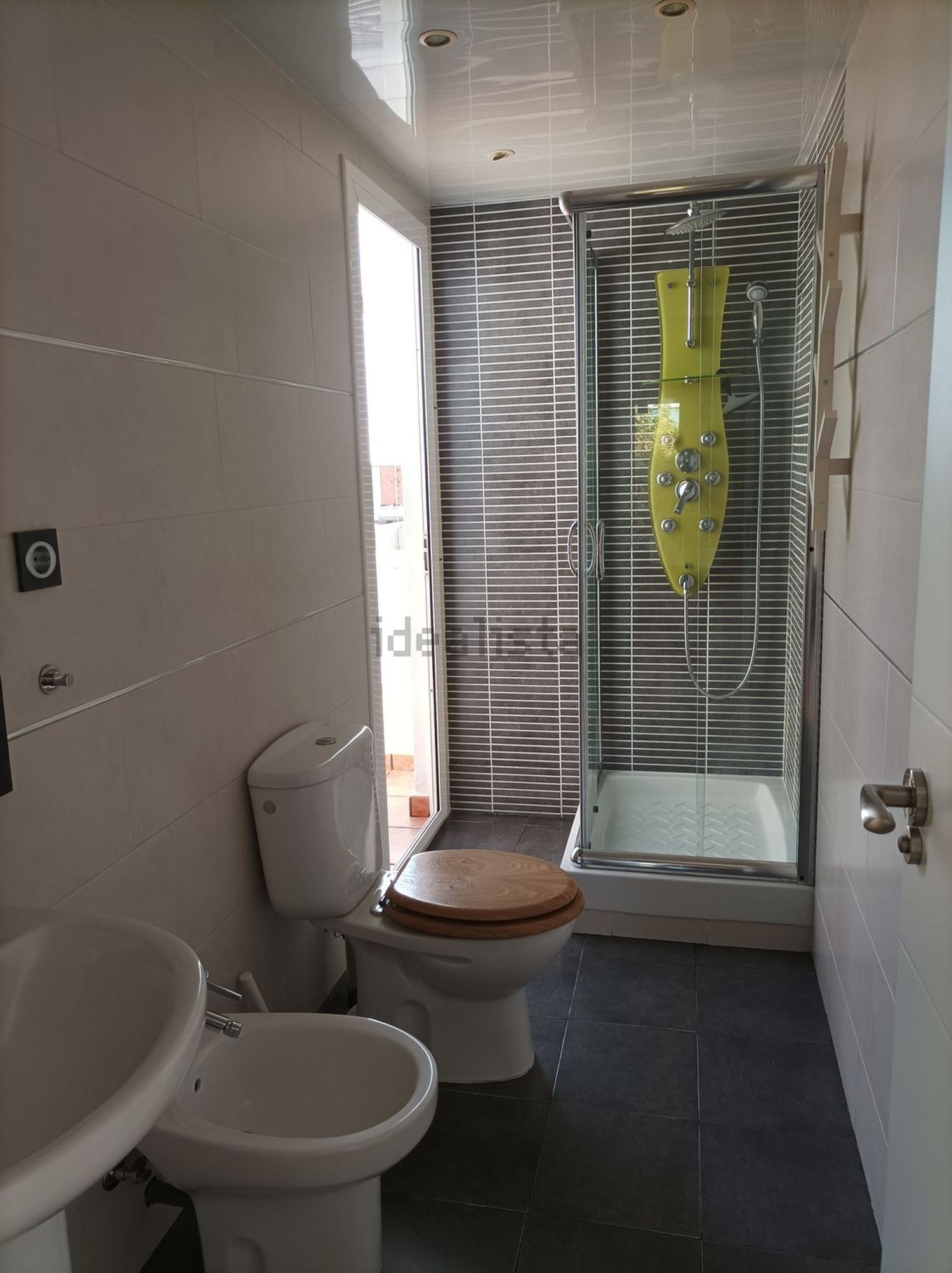 Room for rent, Mataró