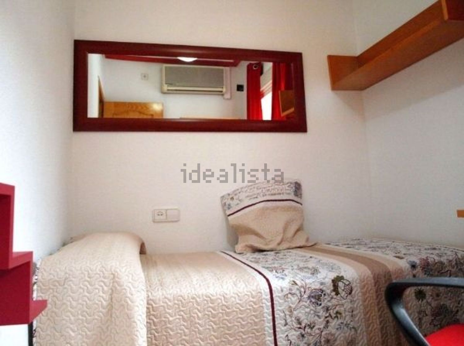 Piso de 100 m² en Granada