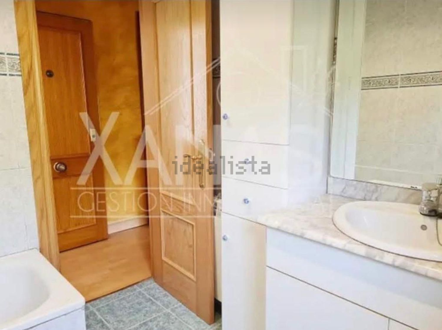 Piso de 55 m² en Oviedo