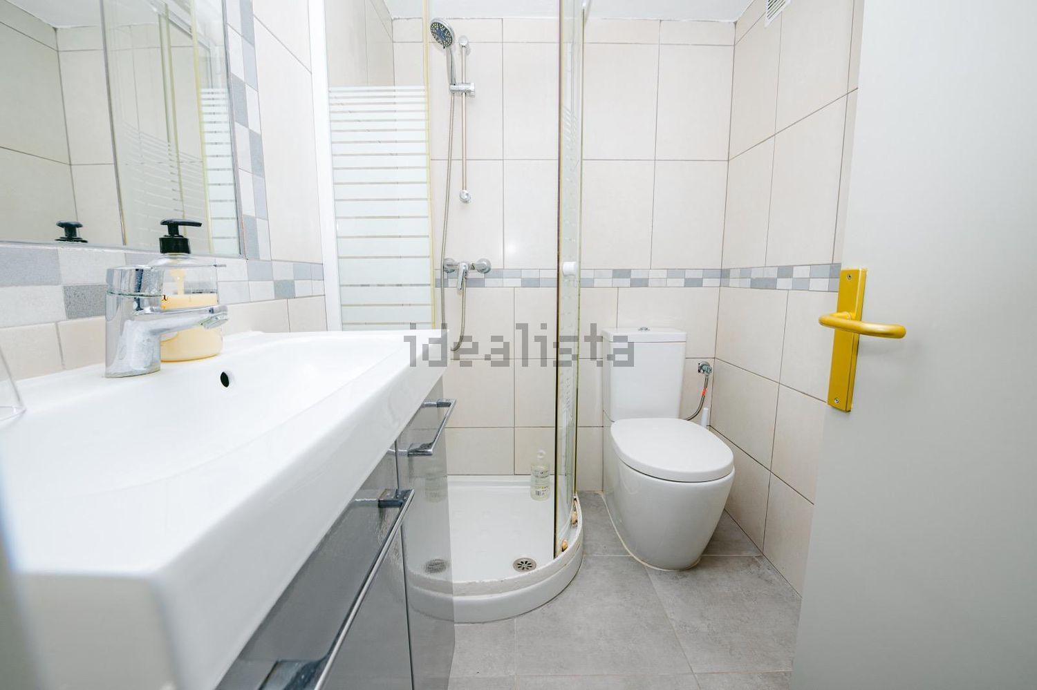 Habitació de lloguer, Santa Eulària des Riu
