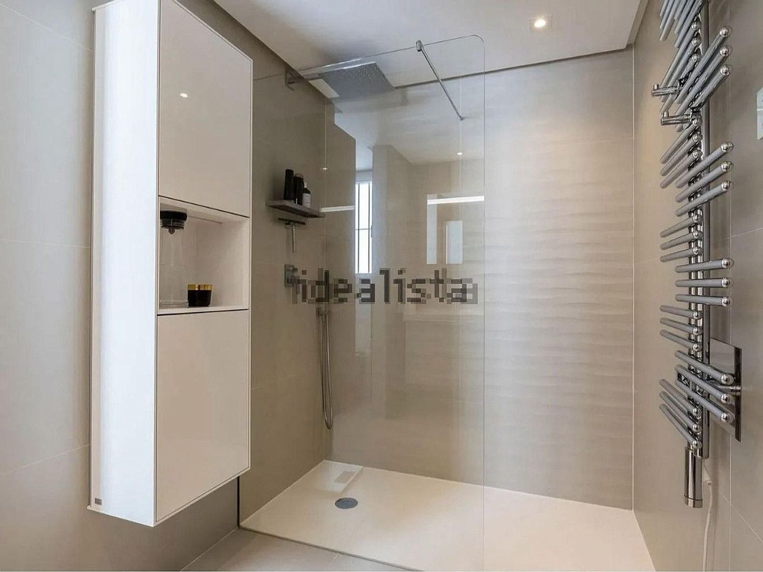 Piso de 200 m² en Benahavís