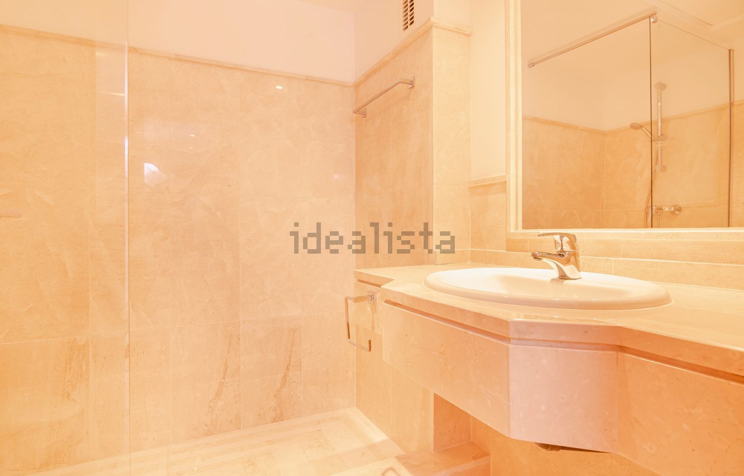 Piso de 120 m² en Casares