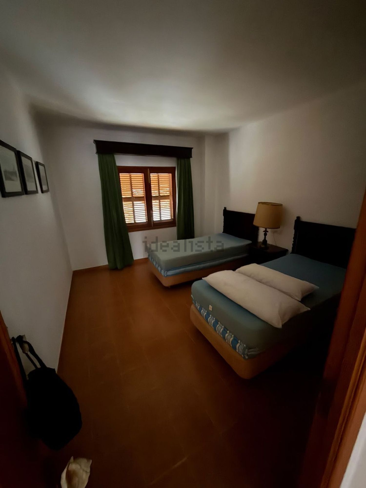 Habitació de lloguer, Sineu