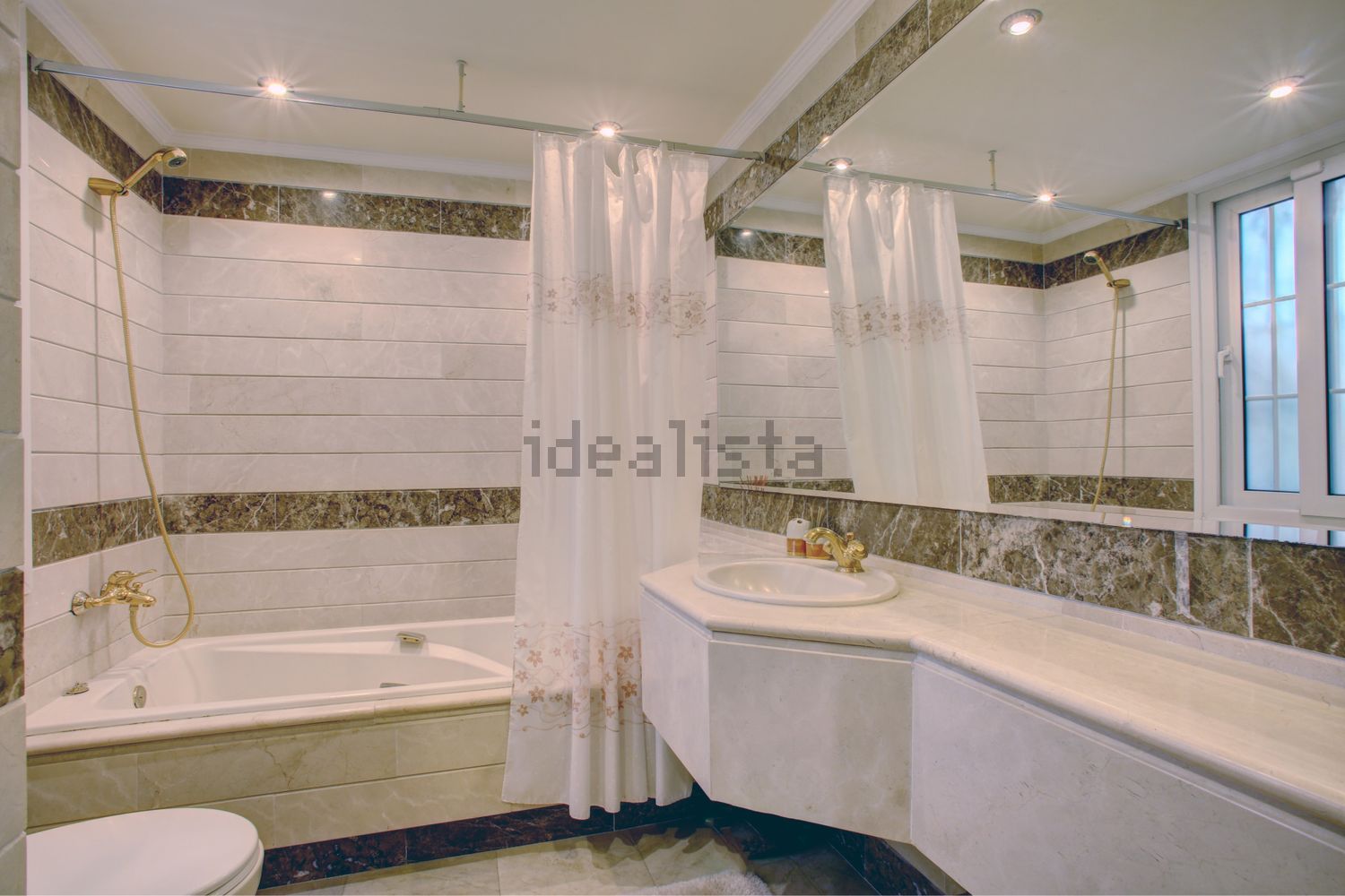 Casa de 450 m² a Estepona