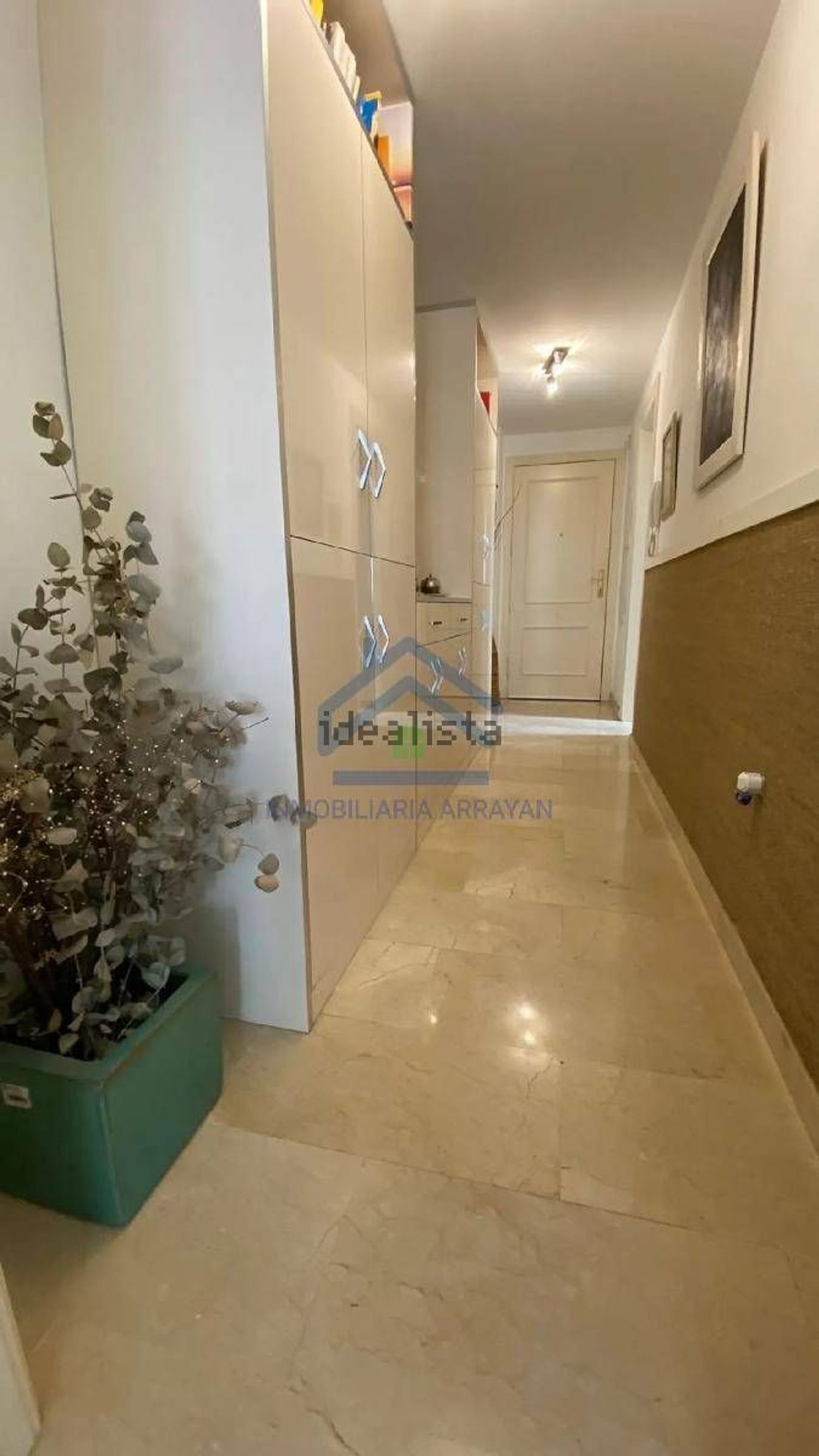 Piso de 85 m² en Granada