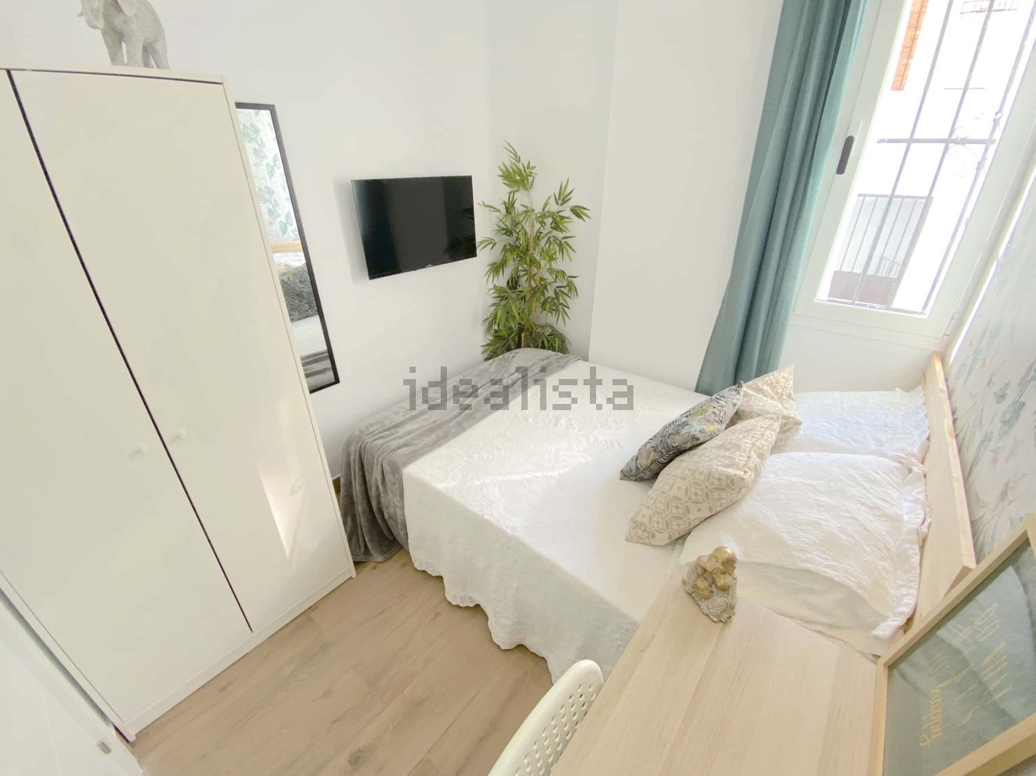 Habitación 200 m², Sevilla