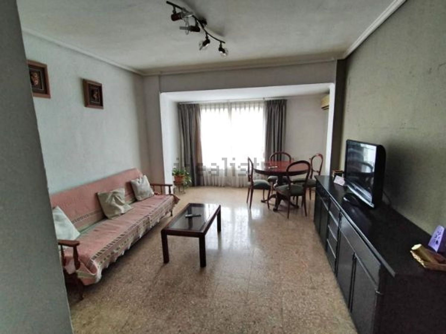 Pis de 85 m² a València