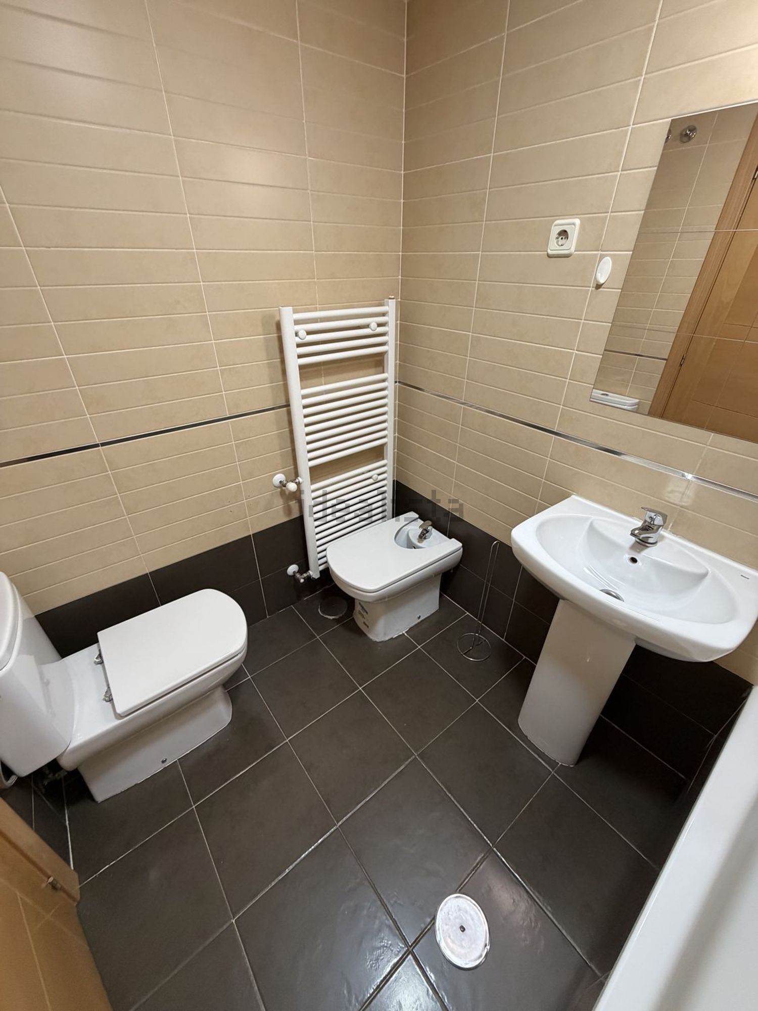 Piso de 90 m² en Alovera