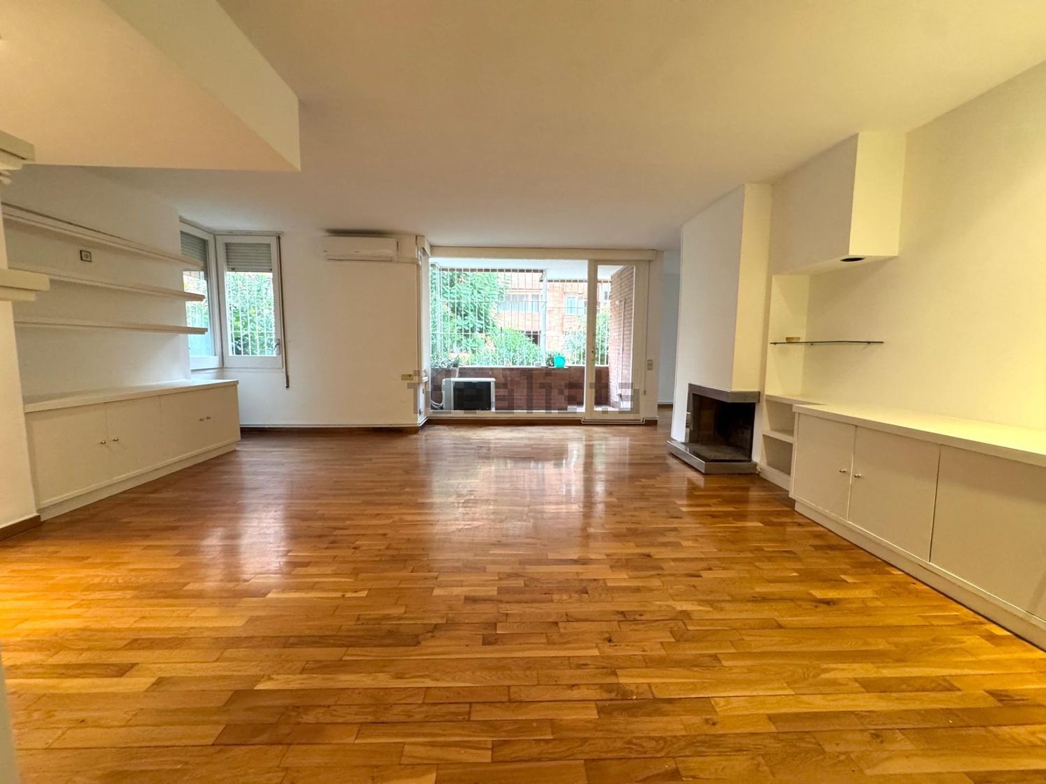 Квартира 121 м² в Барселоне