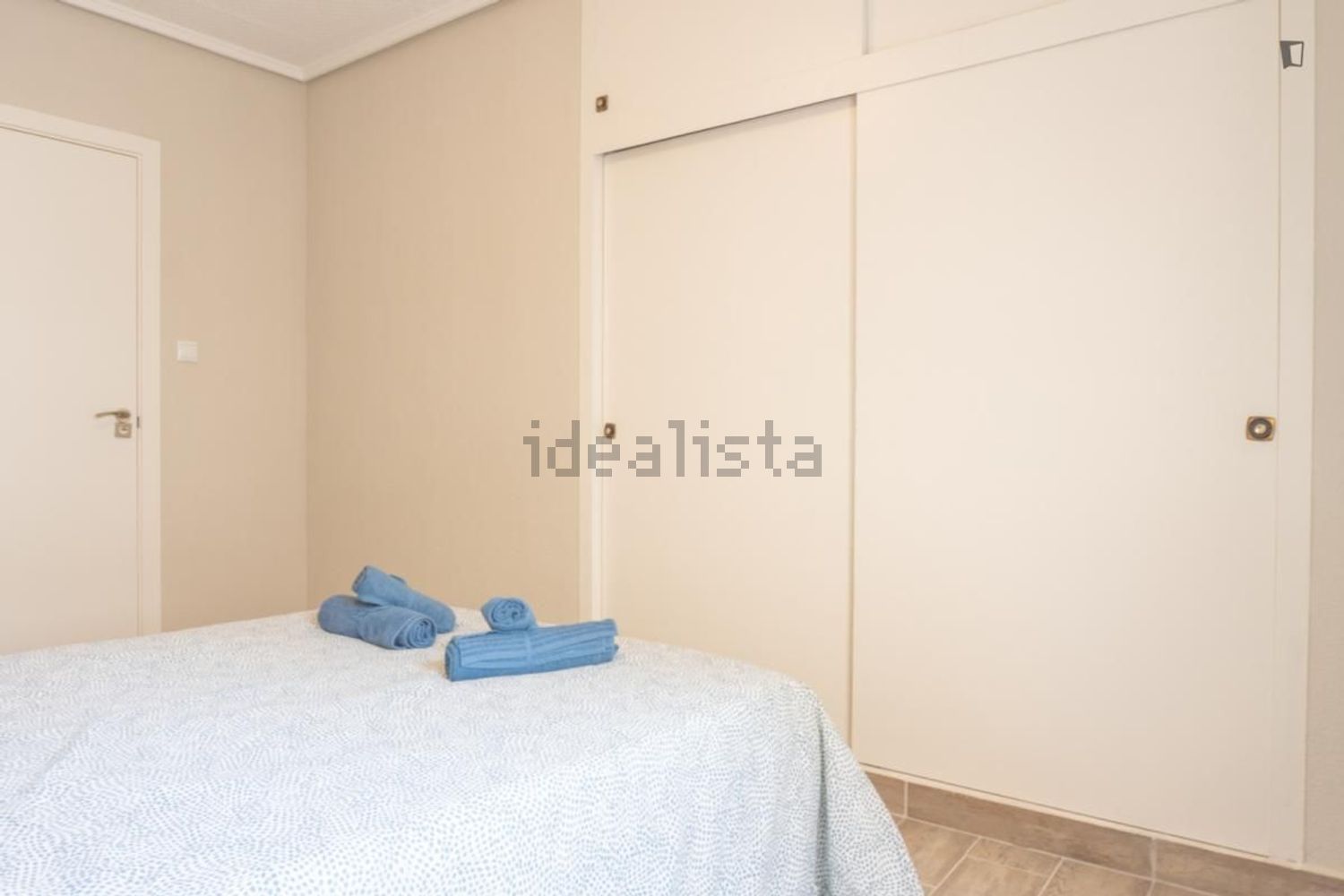 Habitación 150 m², Alicante